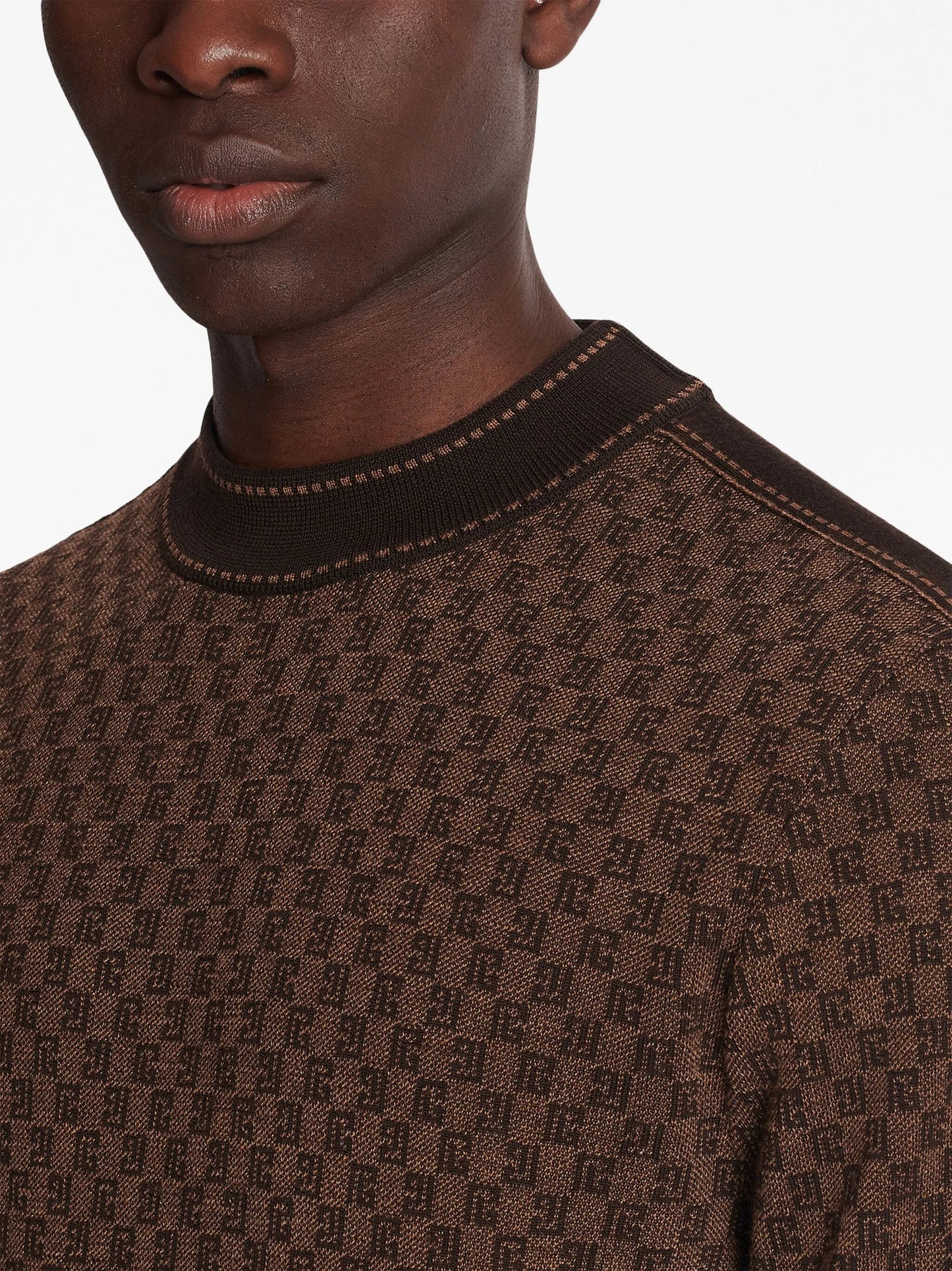 intarsia-knit long-sleeve jumper