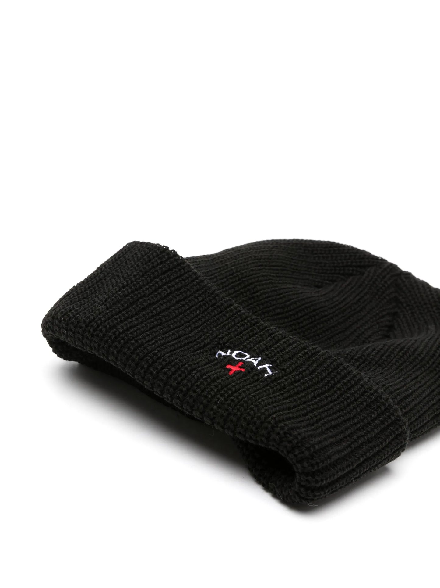 logo-embroidered knitted beanie