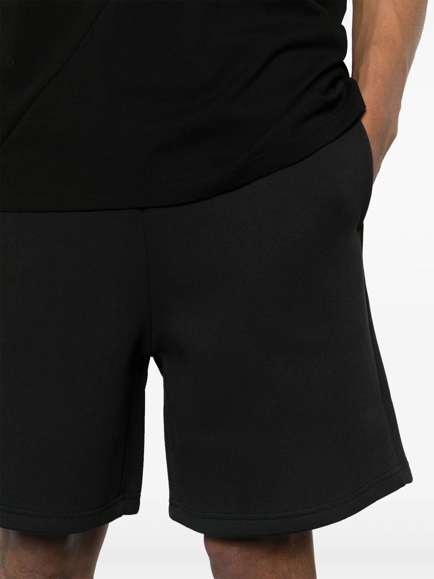 V2 scuba-jersey shorts