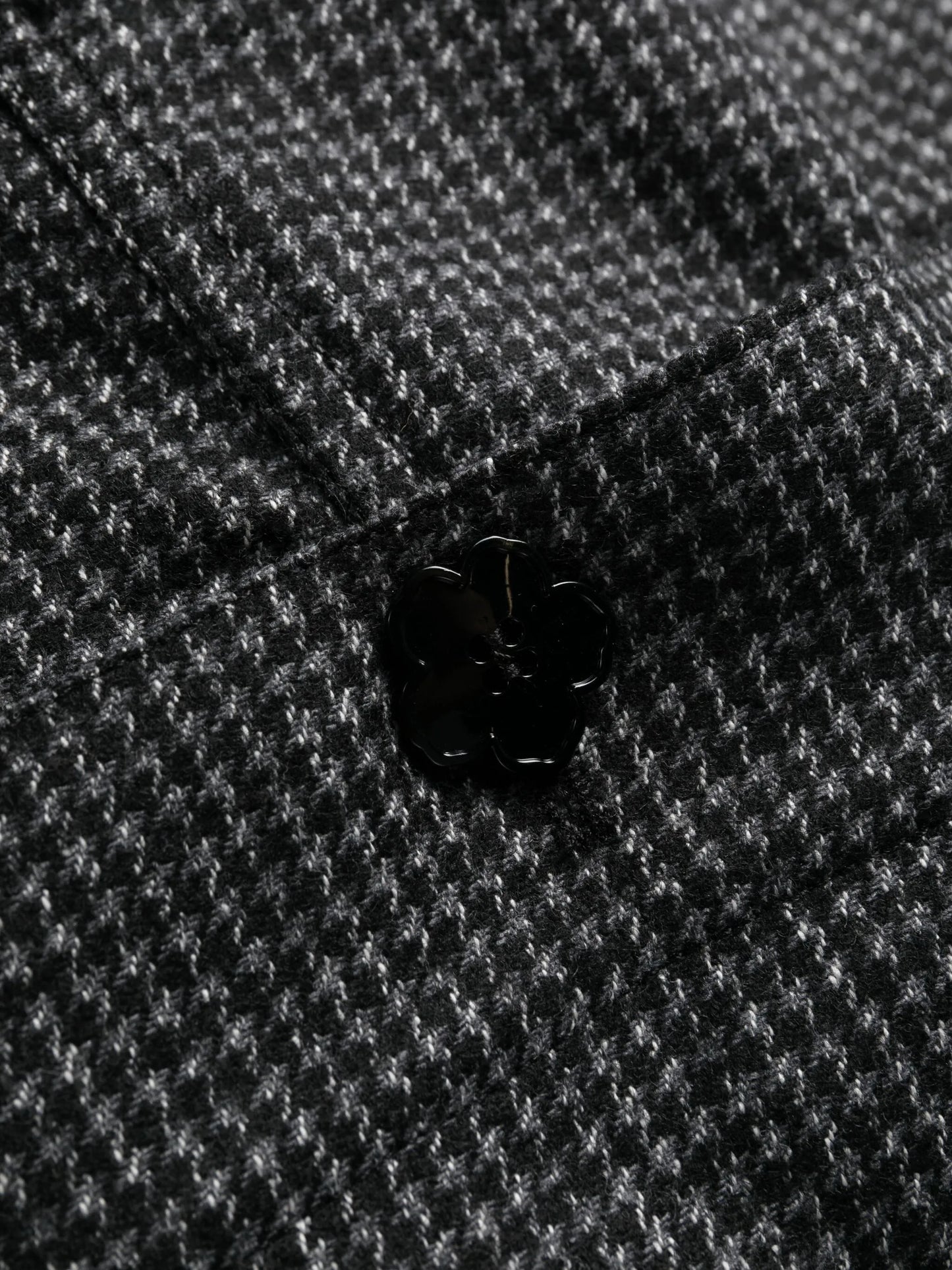 logo-patch check-pattern tapered trousers