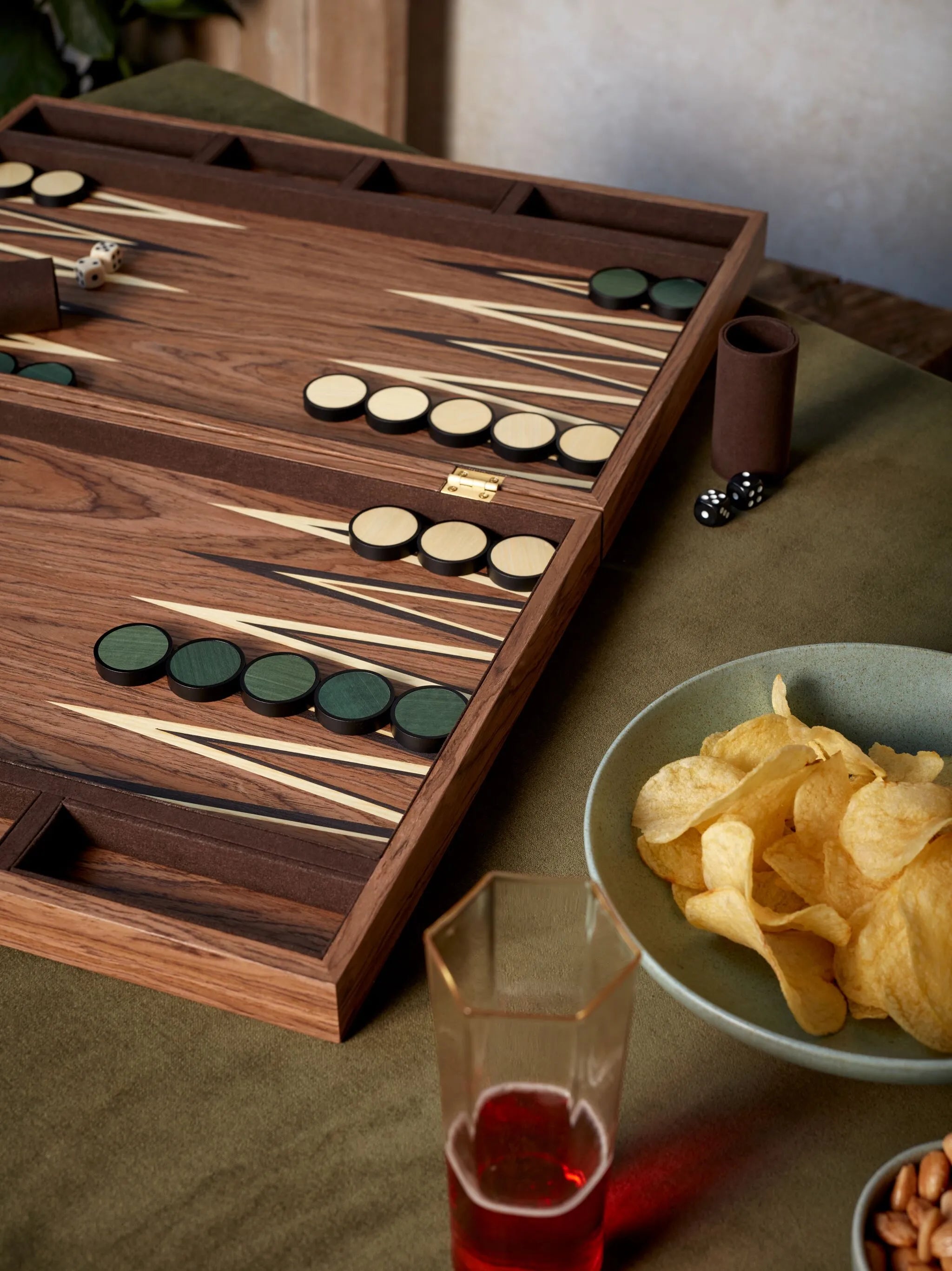Matis wood backgammon set