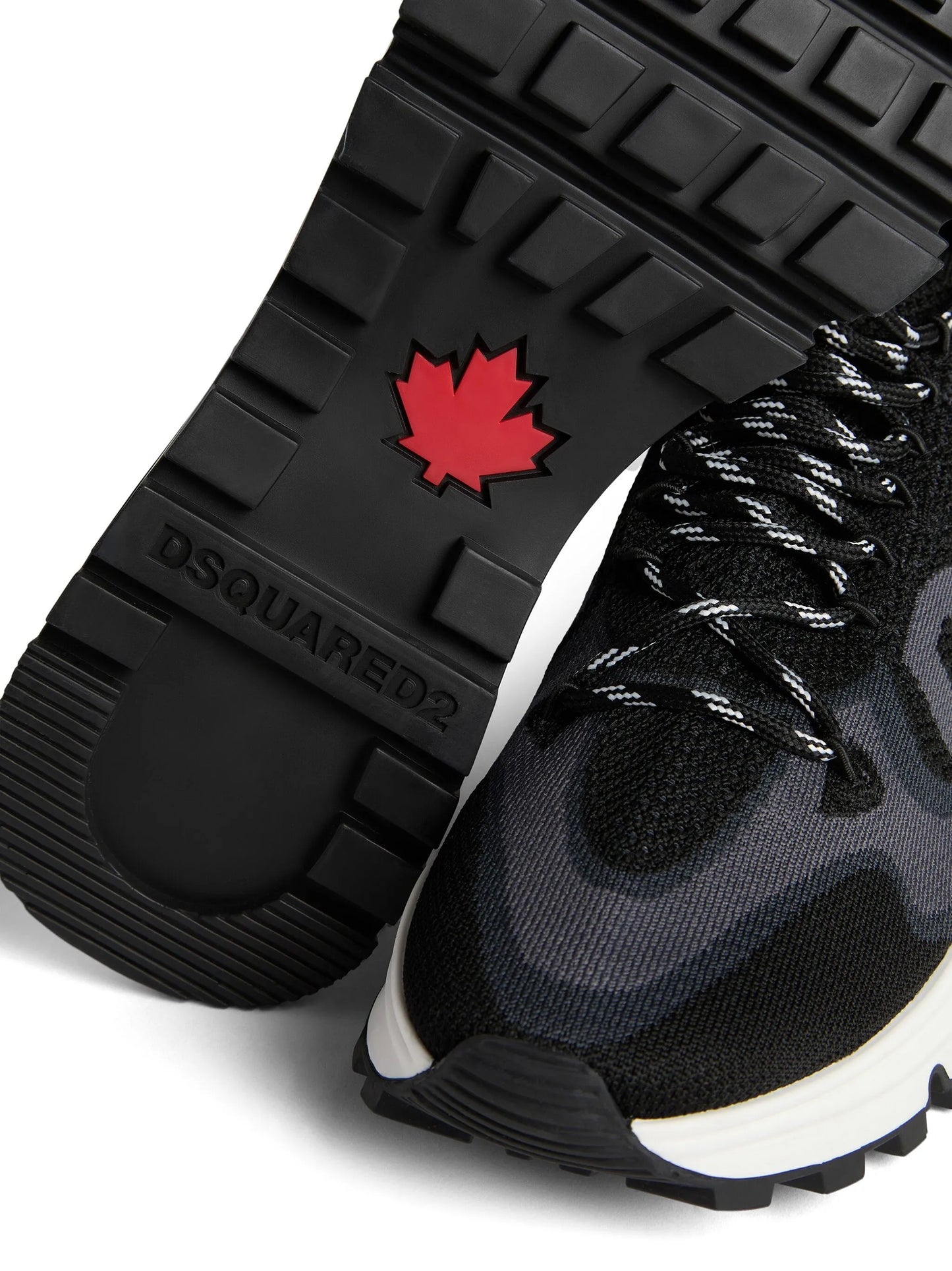 Run Ds2 sneakers