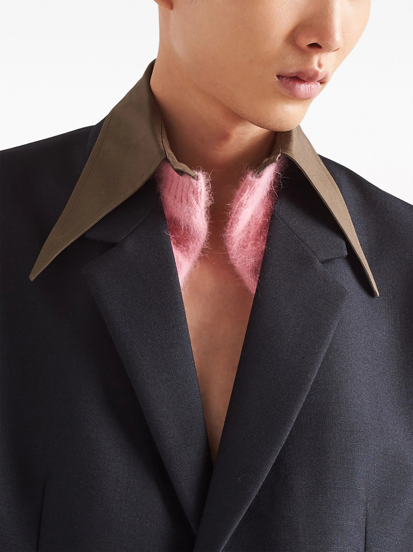 detachable-collar wool blazer