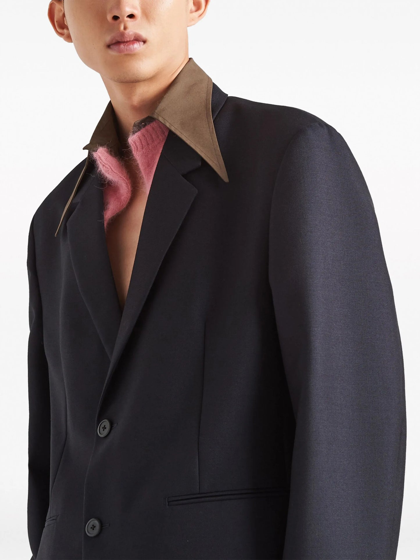 detachable-collar wool blazer