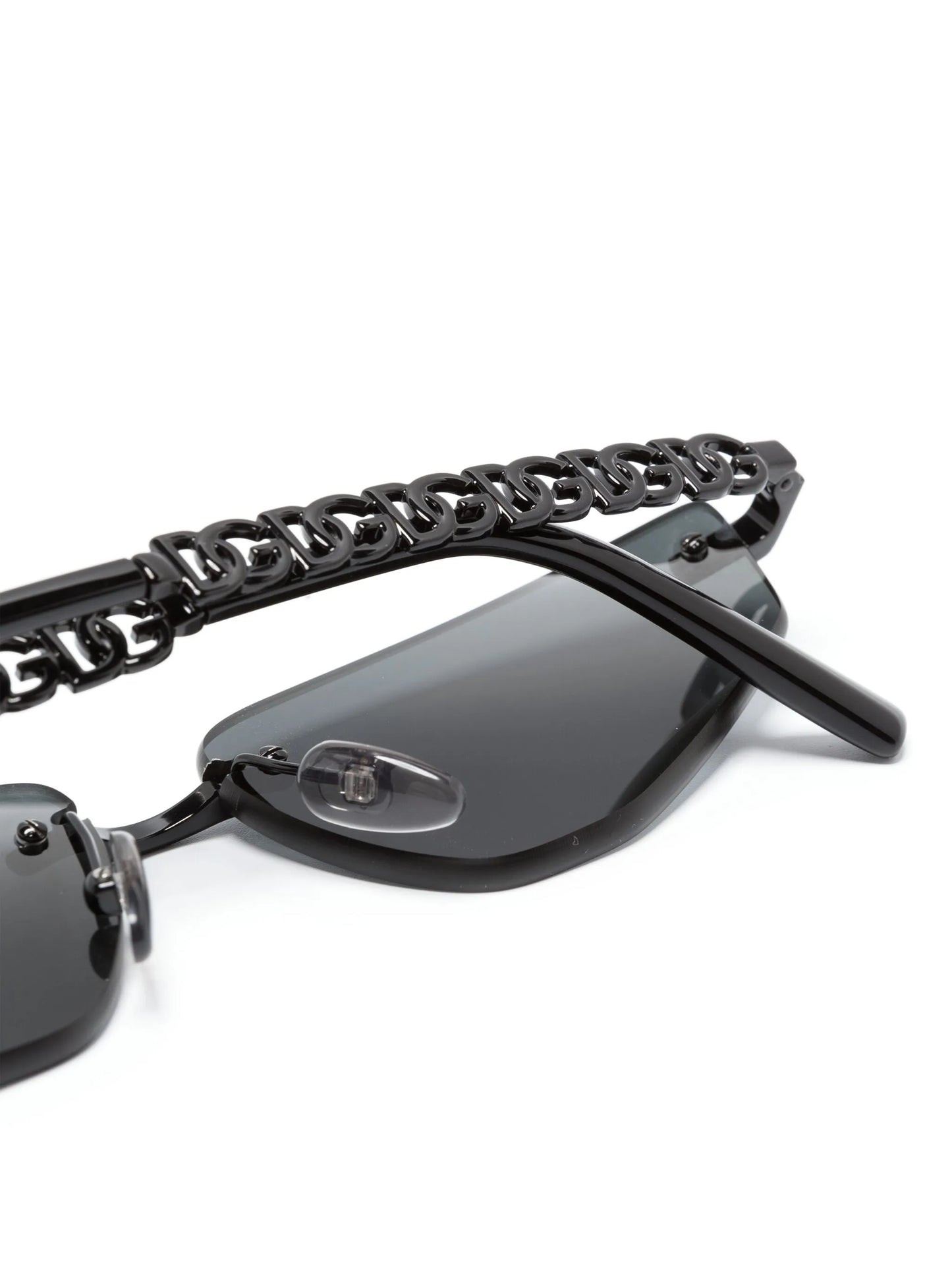 geometric-frame tinted sunglasses