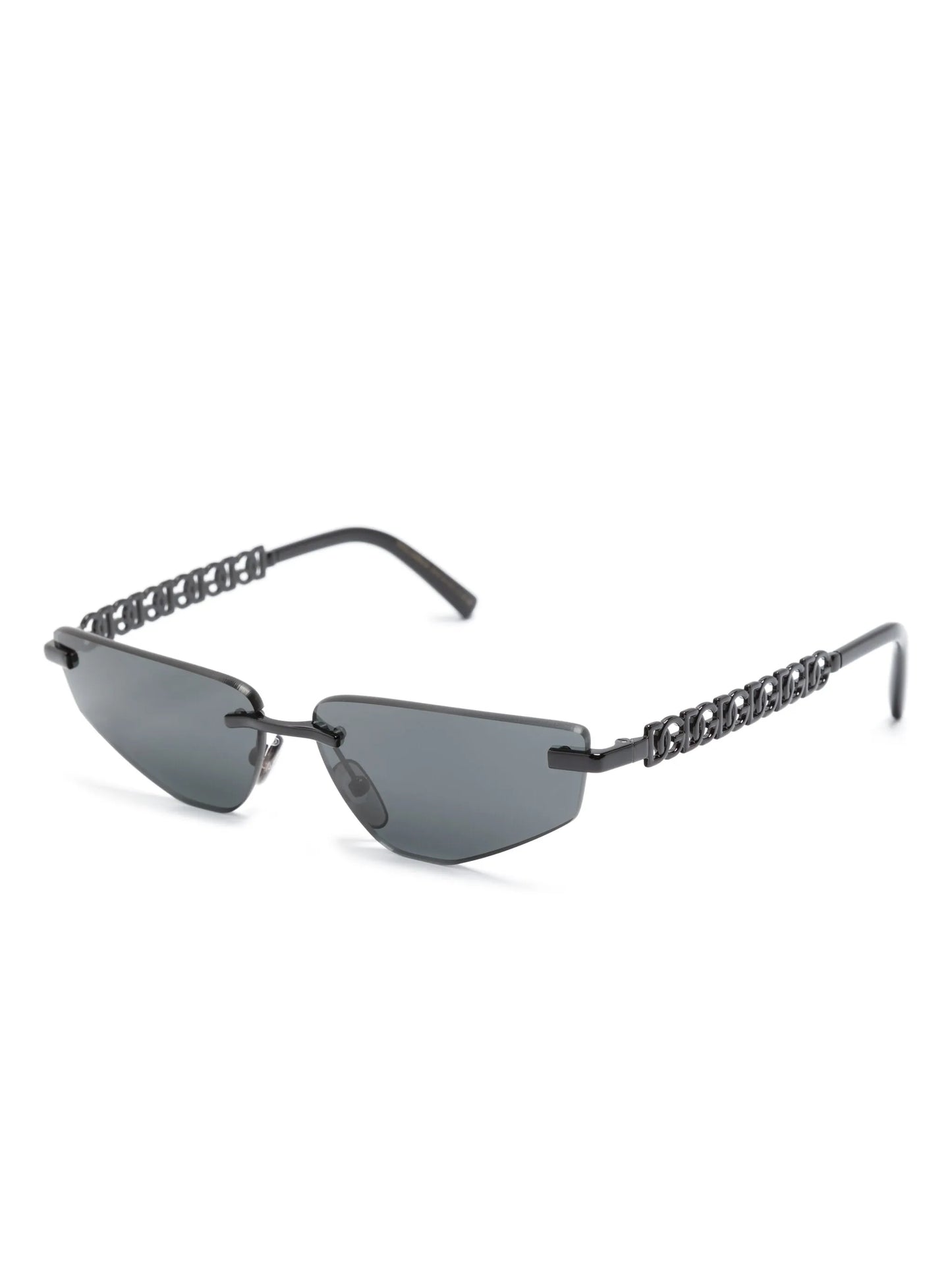 geometric-frame tinted sunglasses