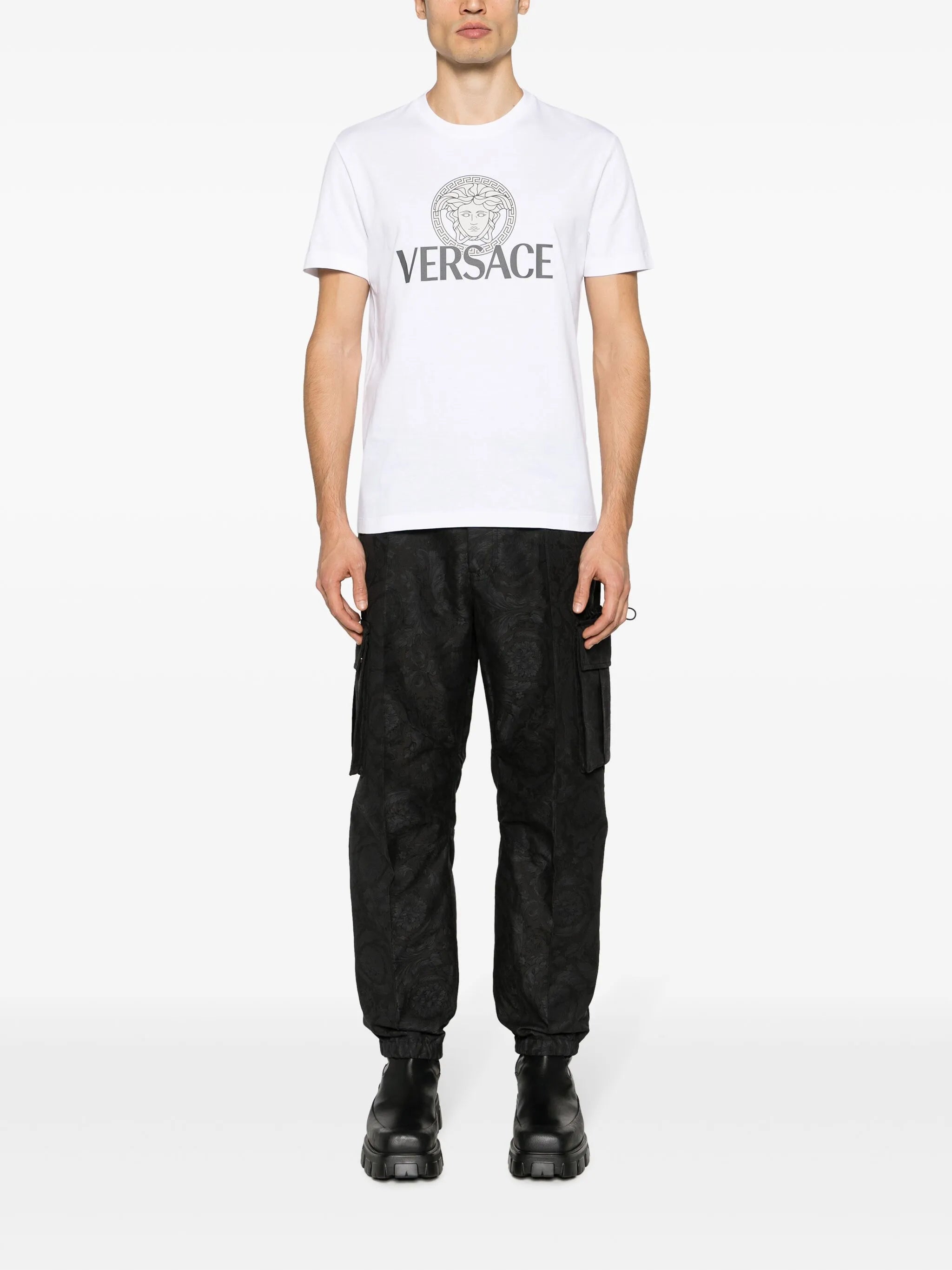 Medusa logo-print T-shirt