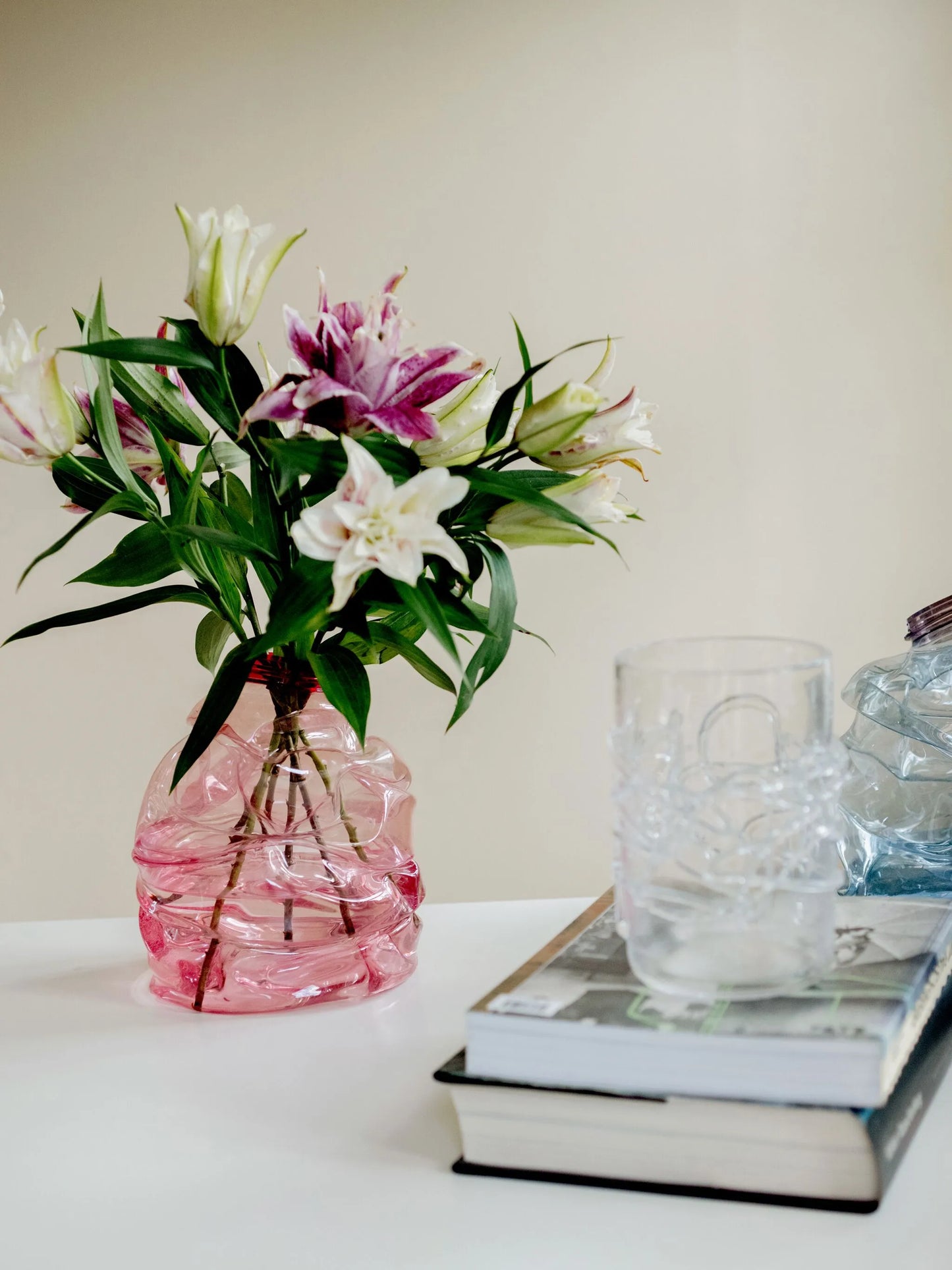 medium Eros Torso vase (30cm)