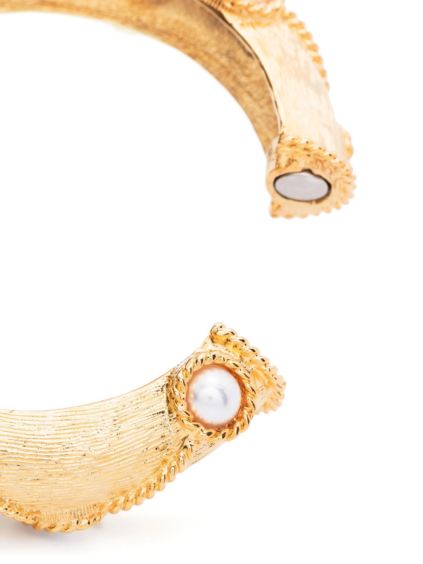 pearl-detailing cuff bracelet