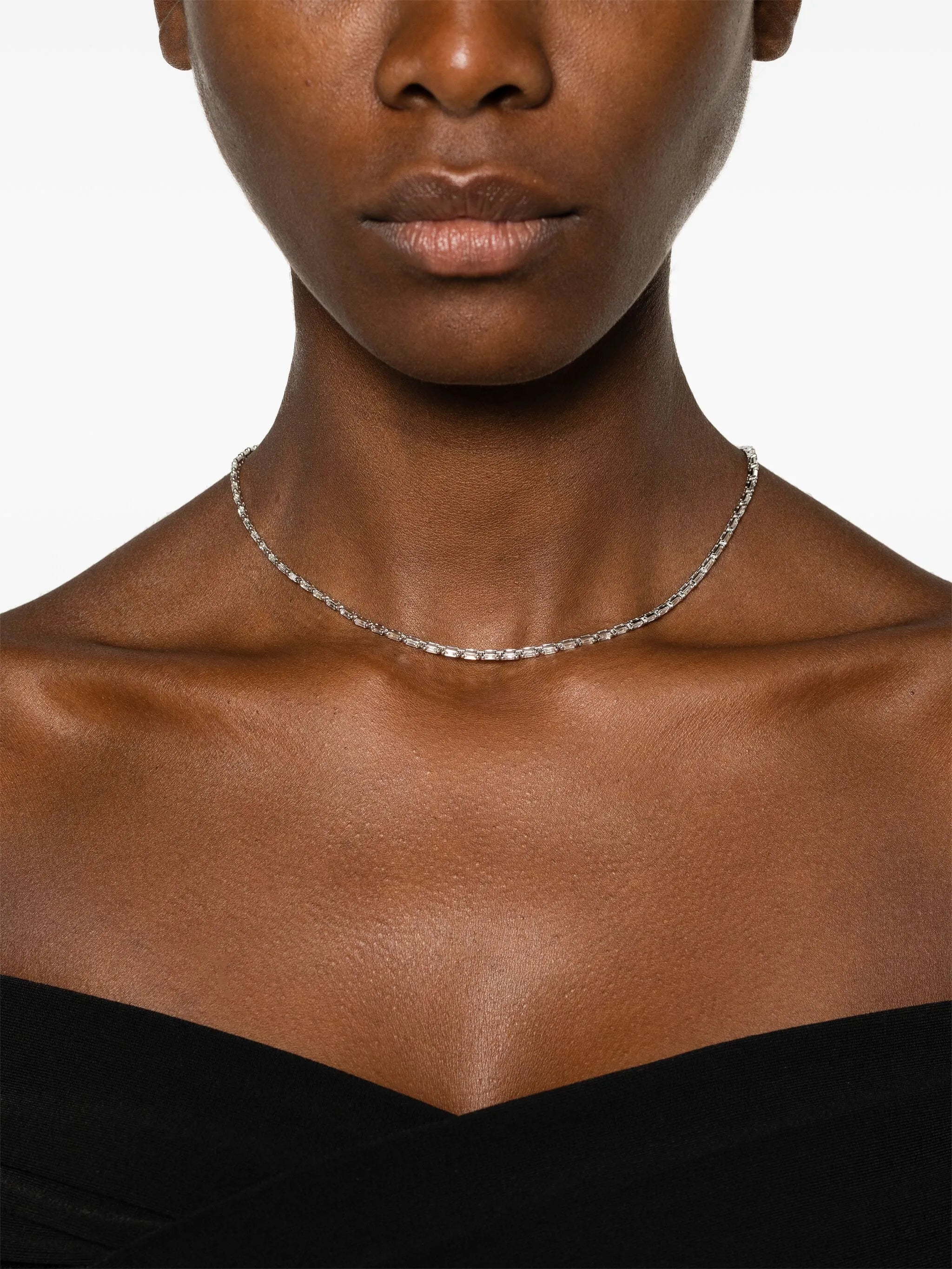 18kt white gold Linear diamond tennis necklace