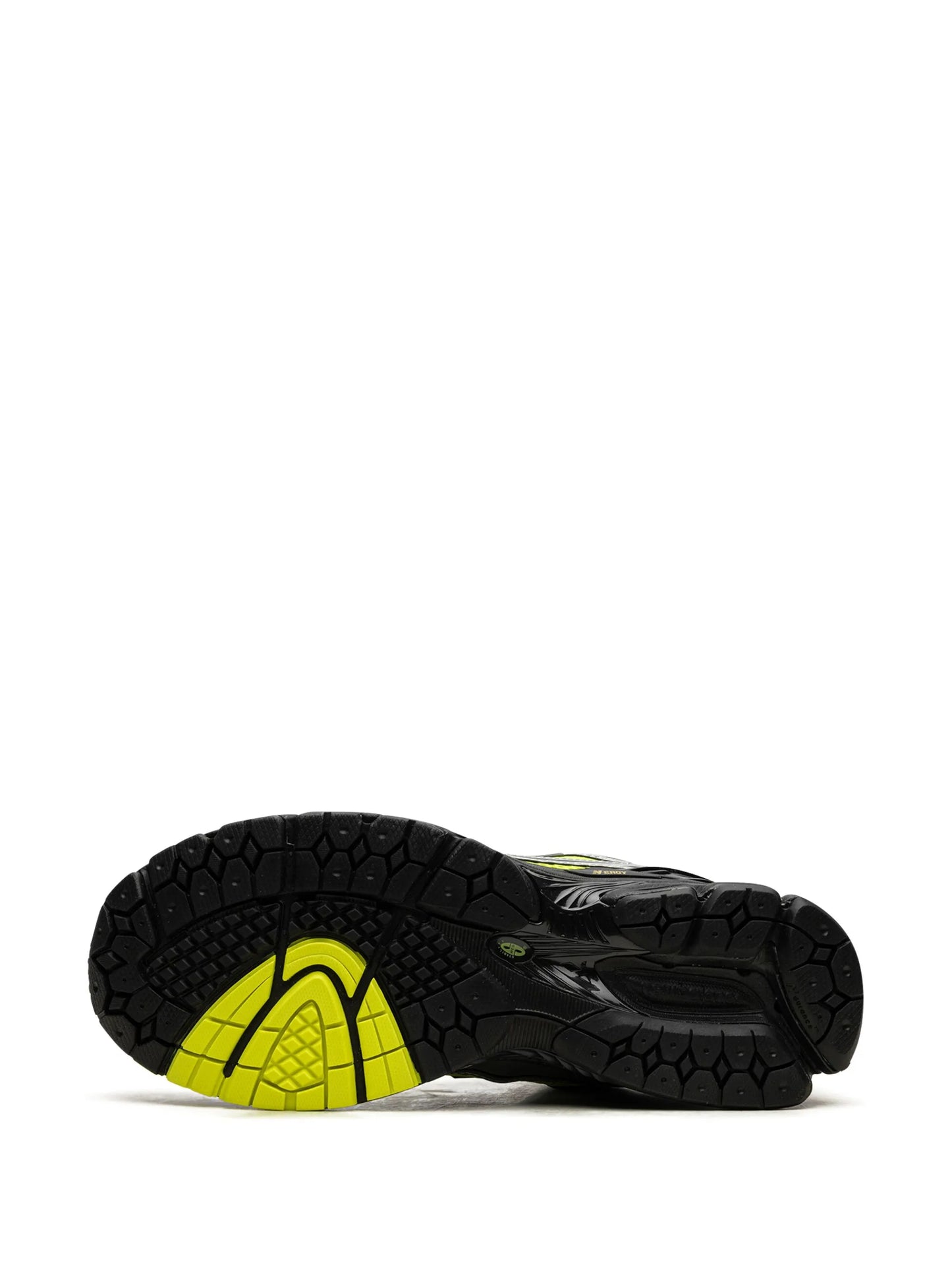 1906R "Volt / Black" panelled sneakers