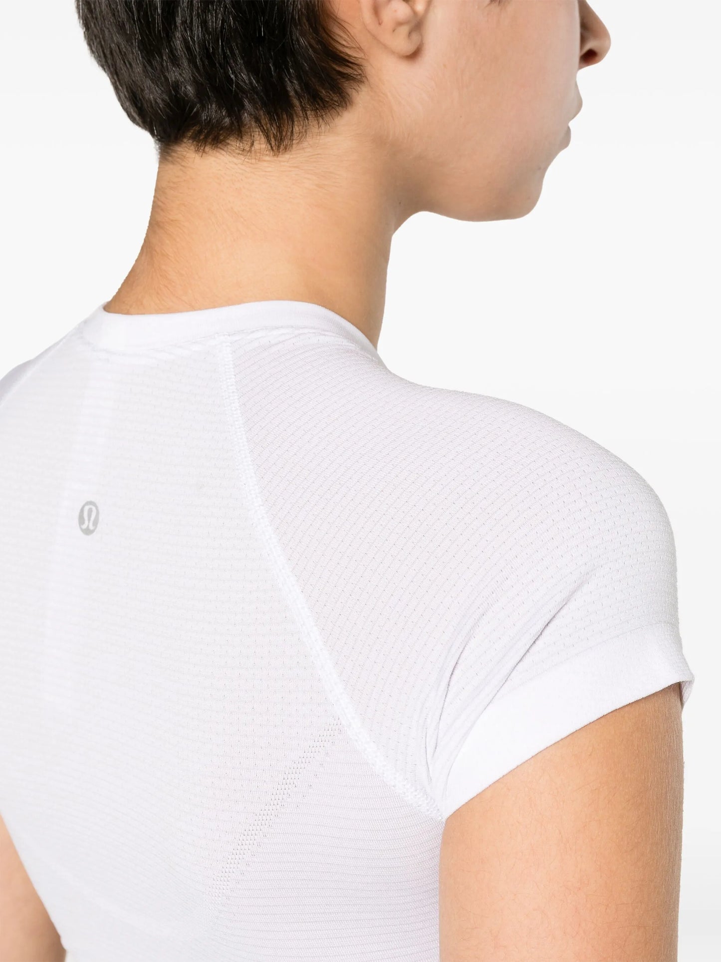 Swiftly Tech cropped T-shirt