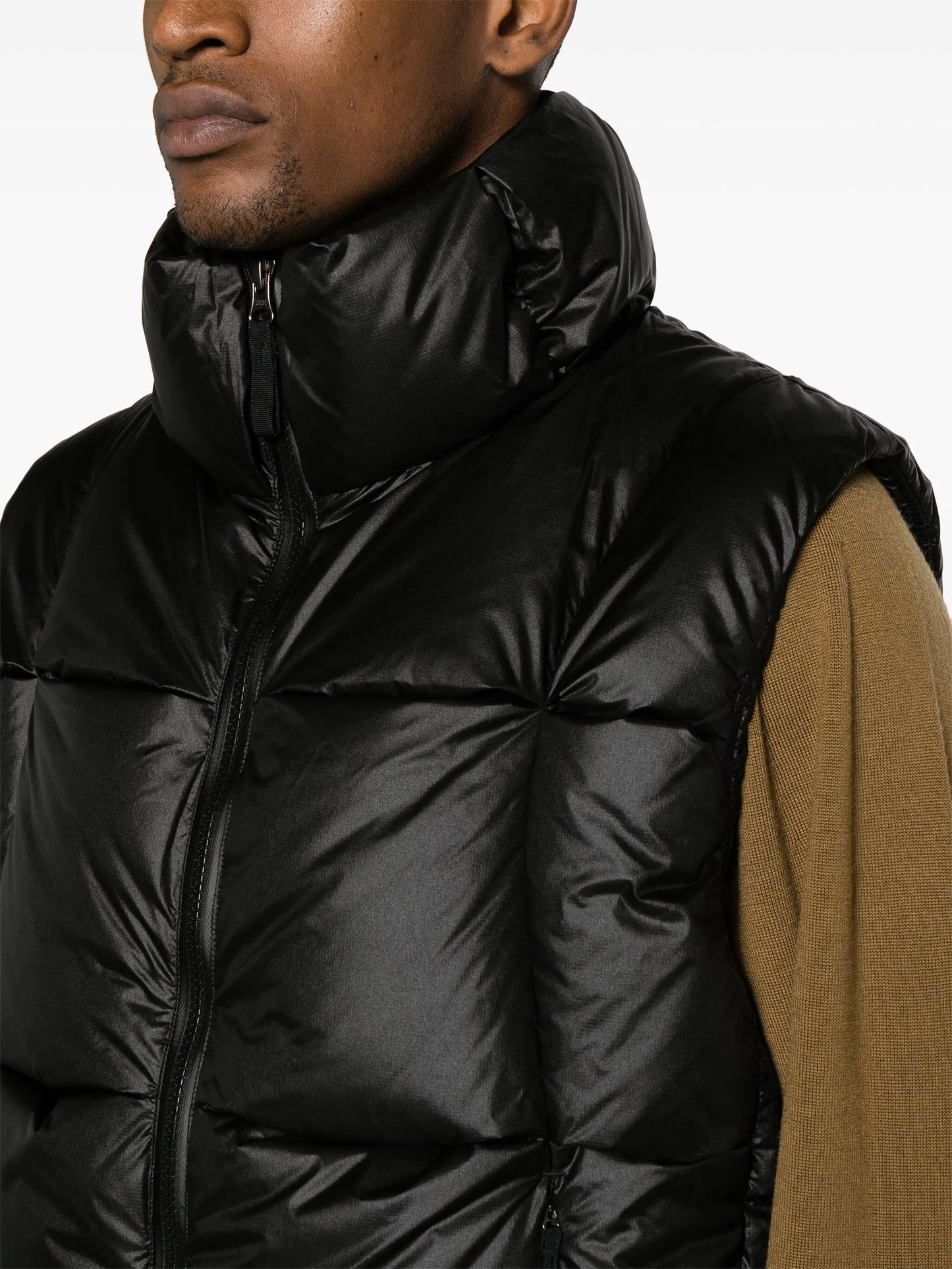 Three-Dimensional padded vest