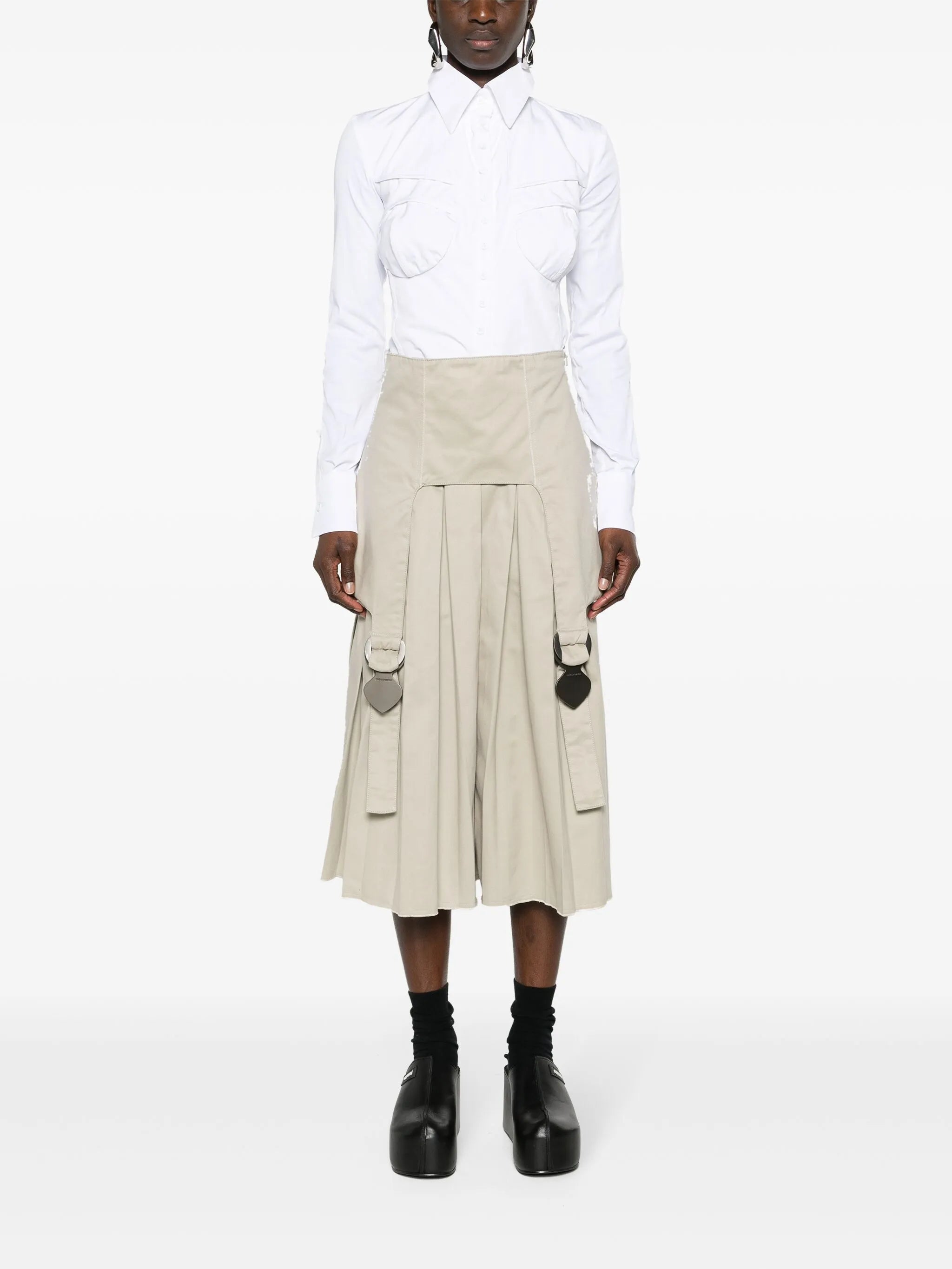 classic-collar poplin bodysuit