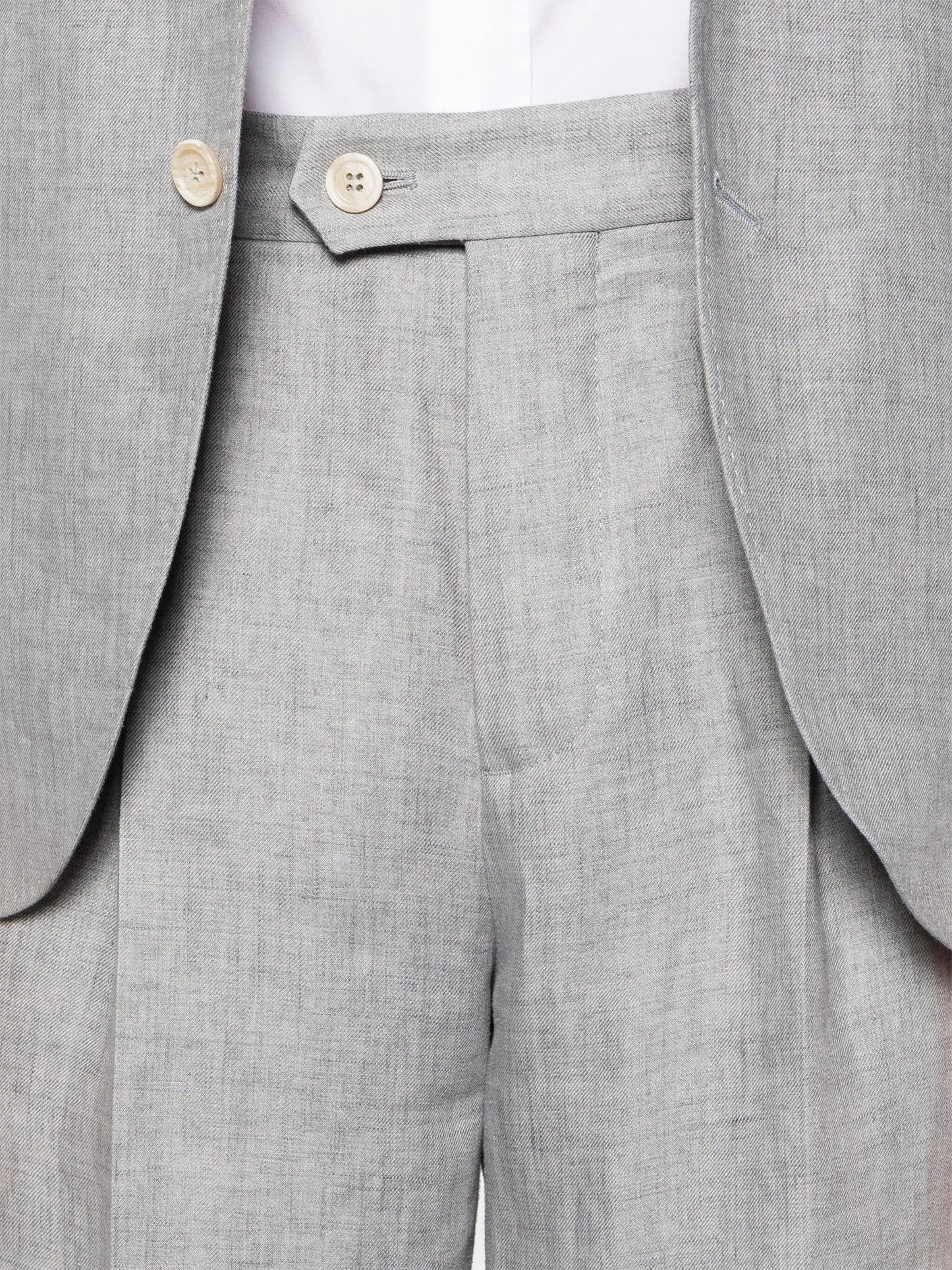 single-breasted linen suit