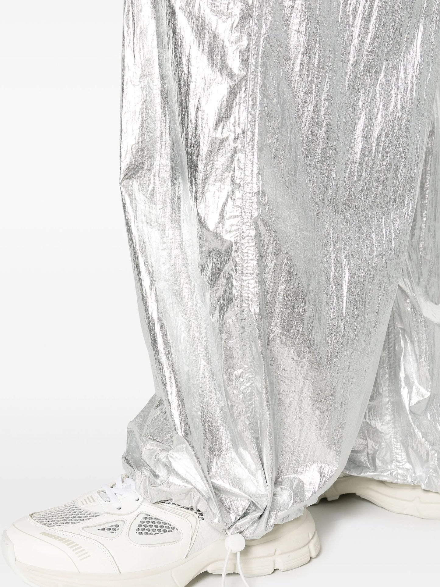 drawstring-fastening metallic trousers