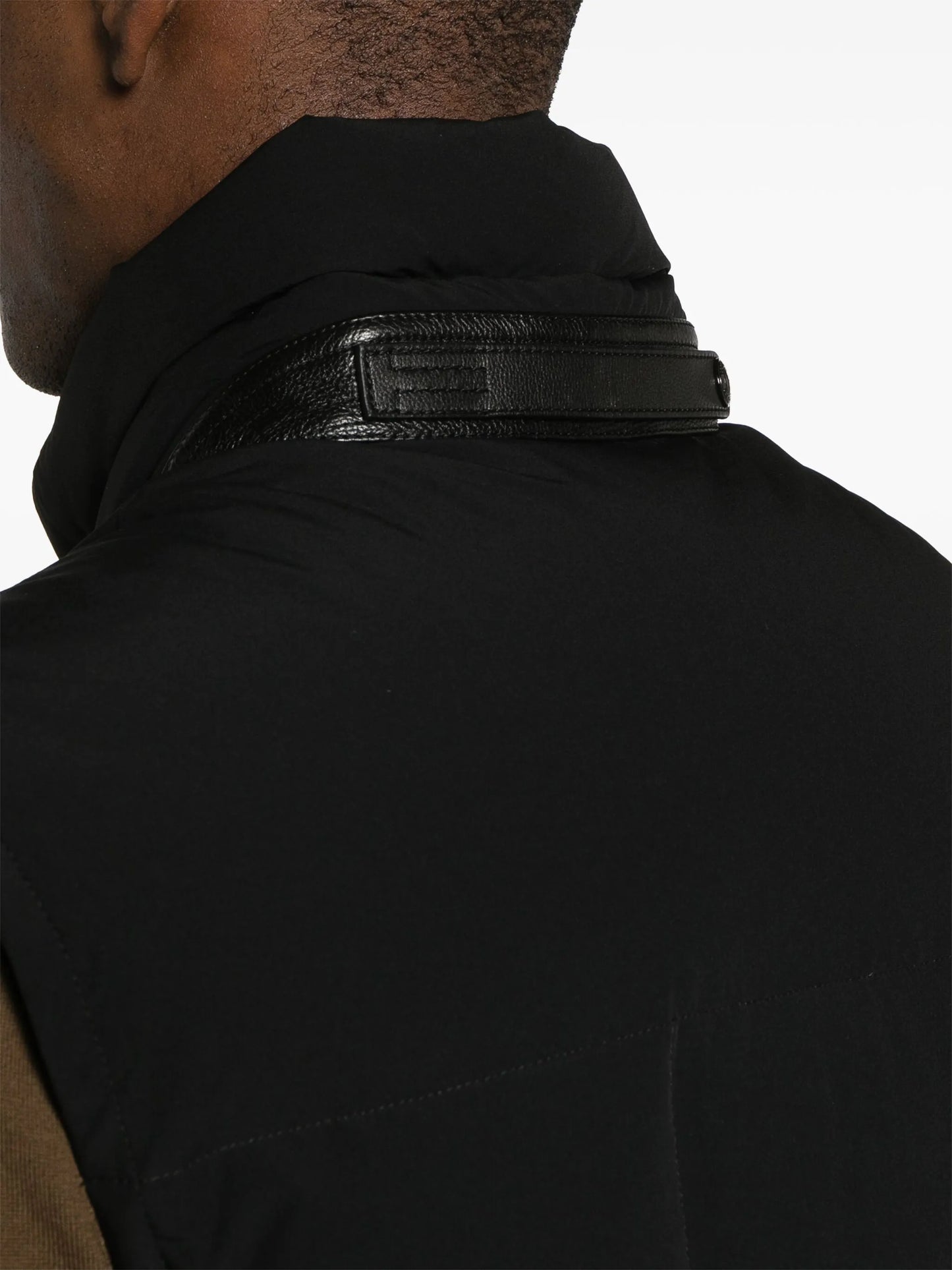 funnel-neck quilted gilet