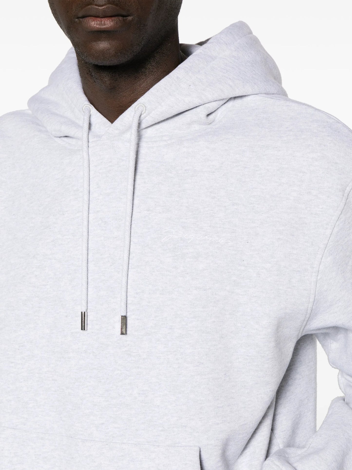 The embroidered sweatshirt