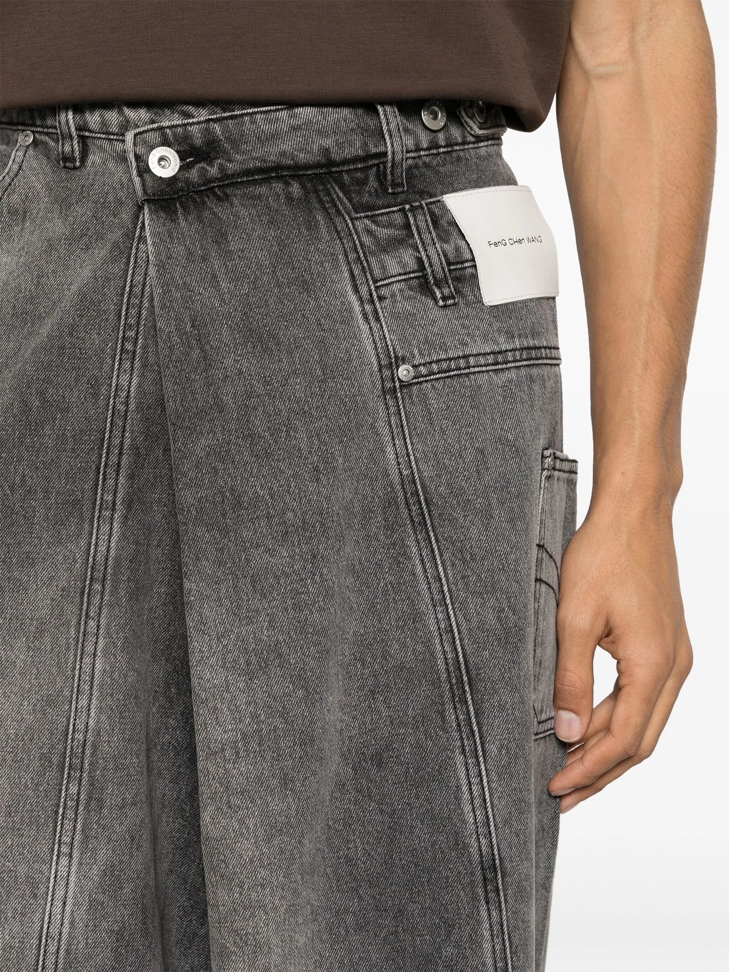 asymmetric panelled wide-leg jeans