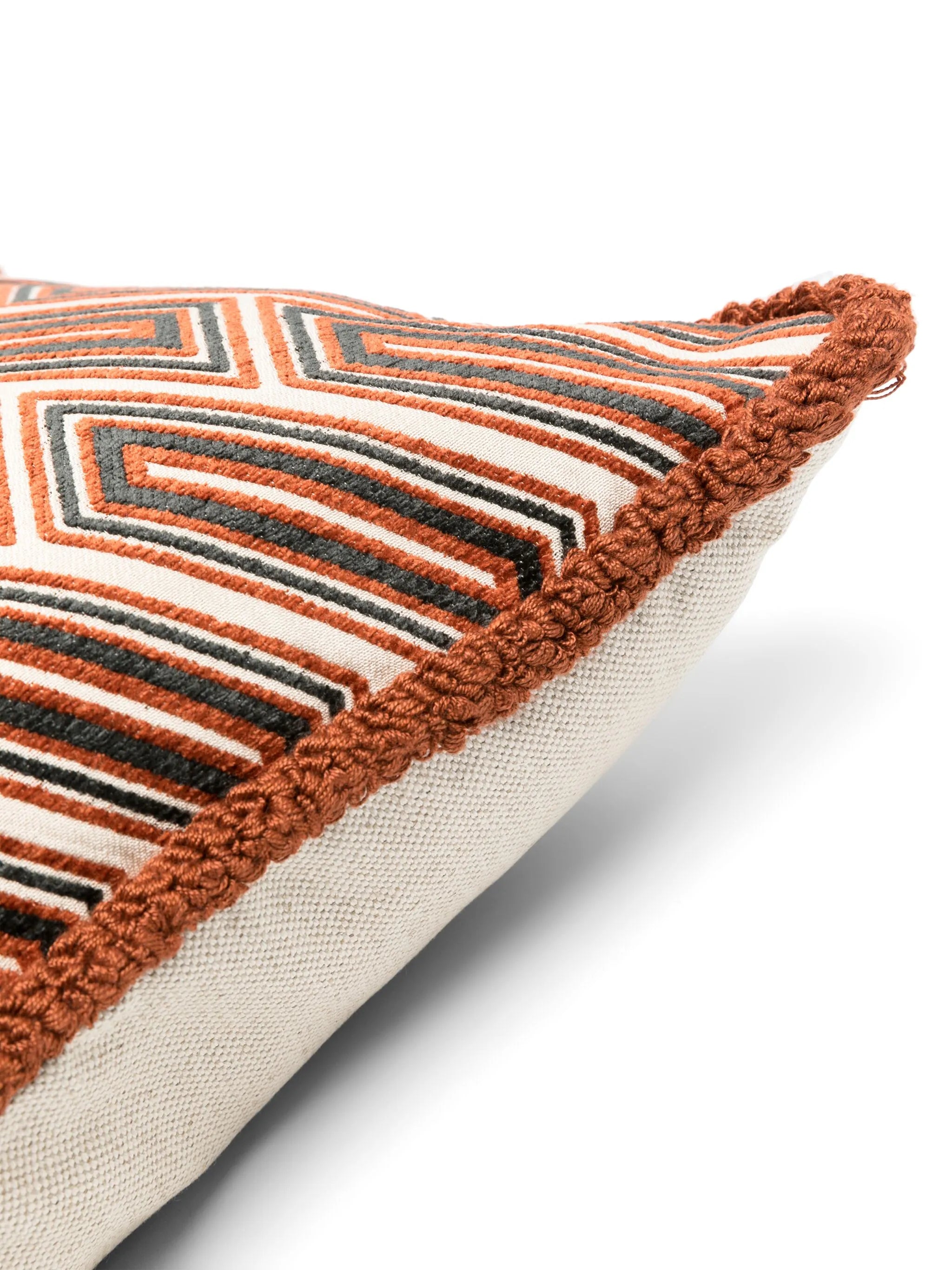 Vende geometric-pattern cushion (50cm x 50cm)