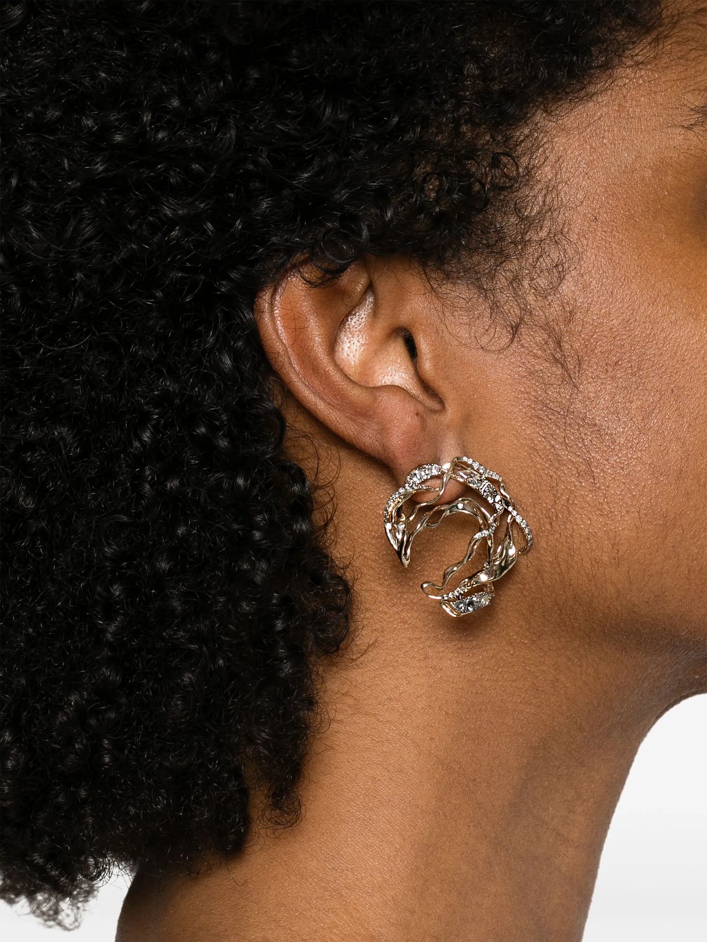 18kt yellow gold Smoulder diamonds earrings