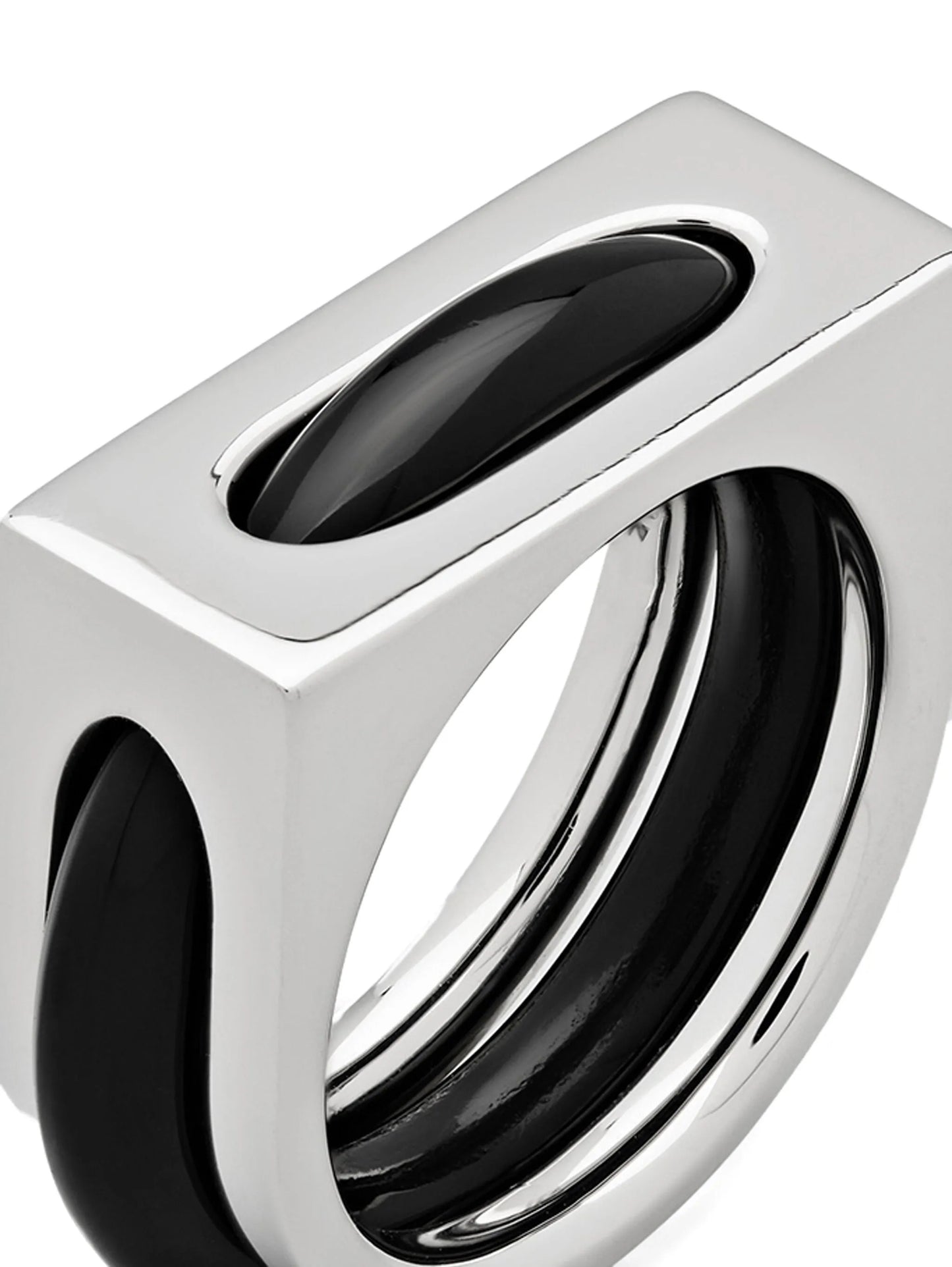 Cage ring