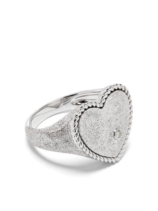9kt white gold Chevalière Coeur Pailletée signet ring