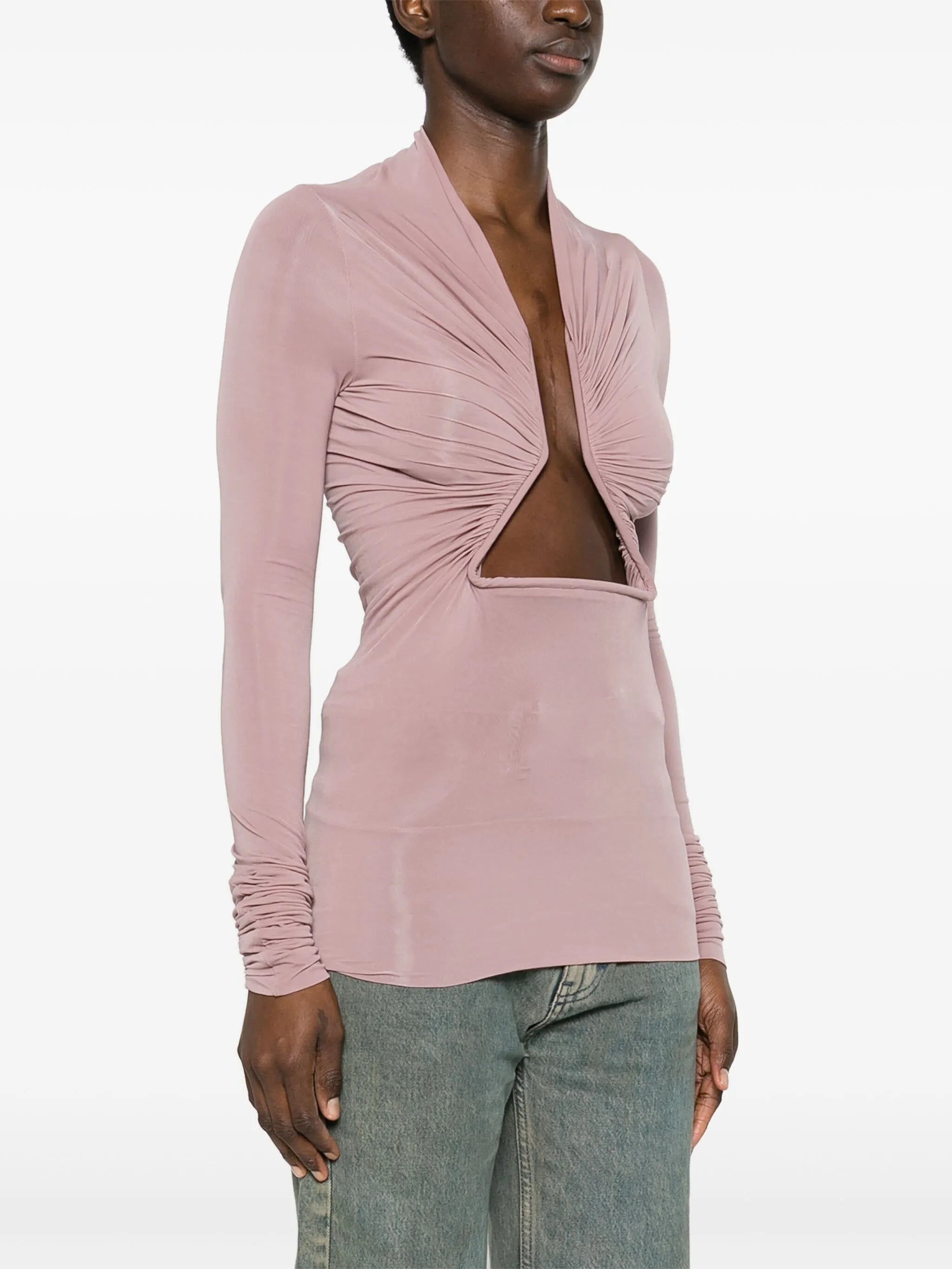Prong cut-out top