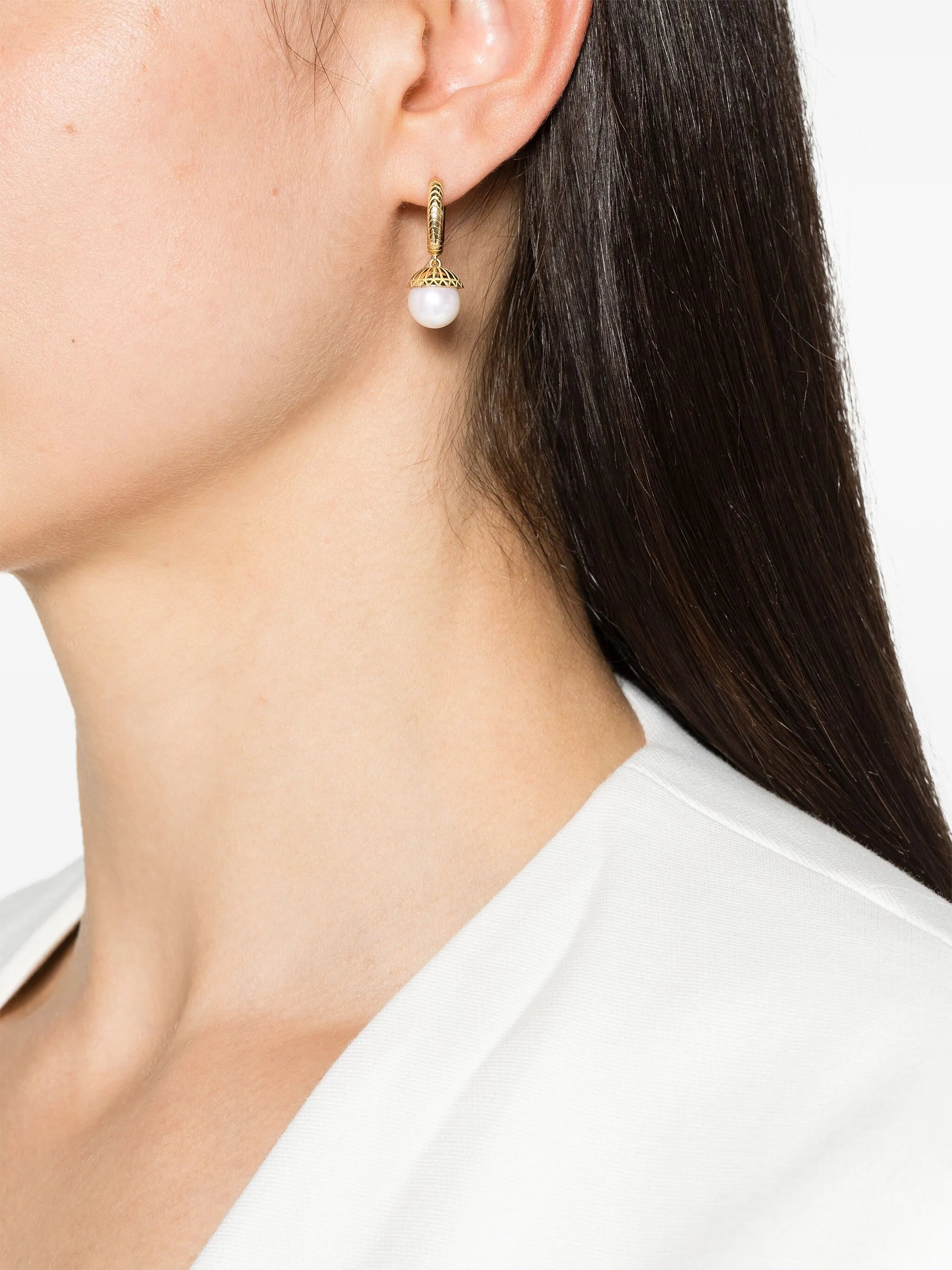 18kt yellow gold pearl drop earrings