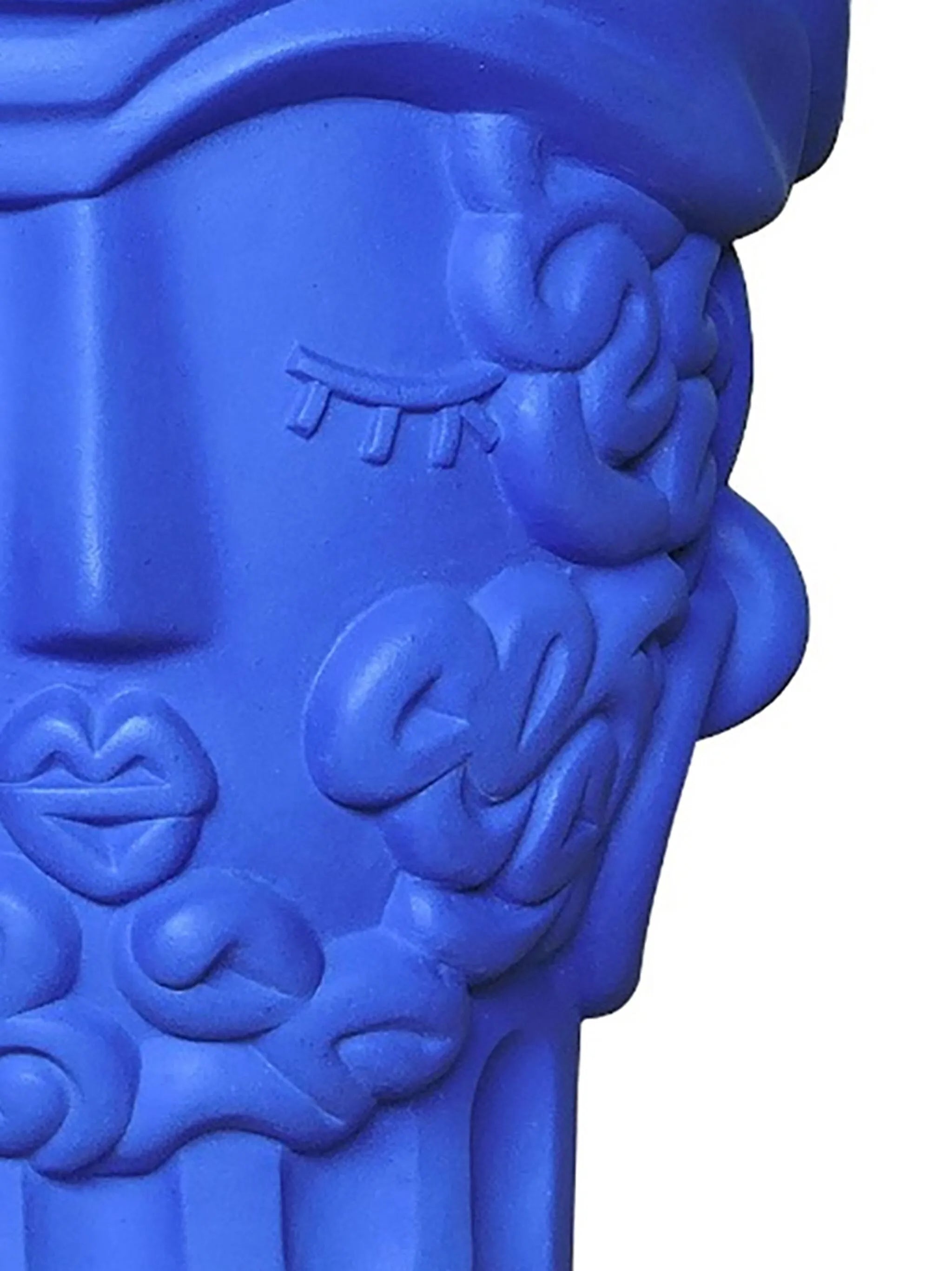 Magna Graecia Men terracotta vase (32cm x 22cm)