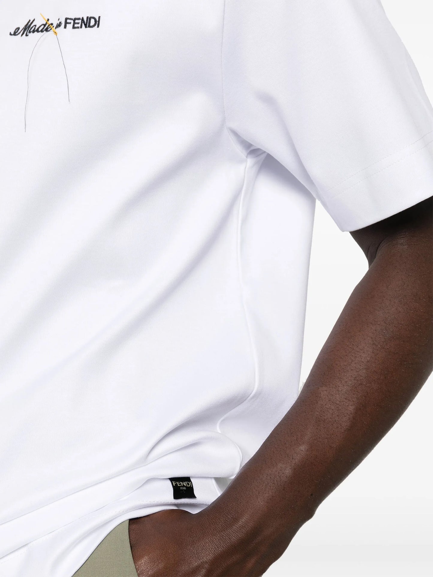 logo-embroidered T-shirt
