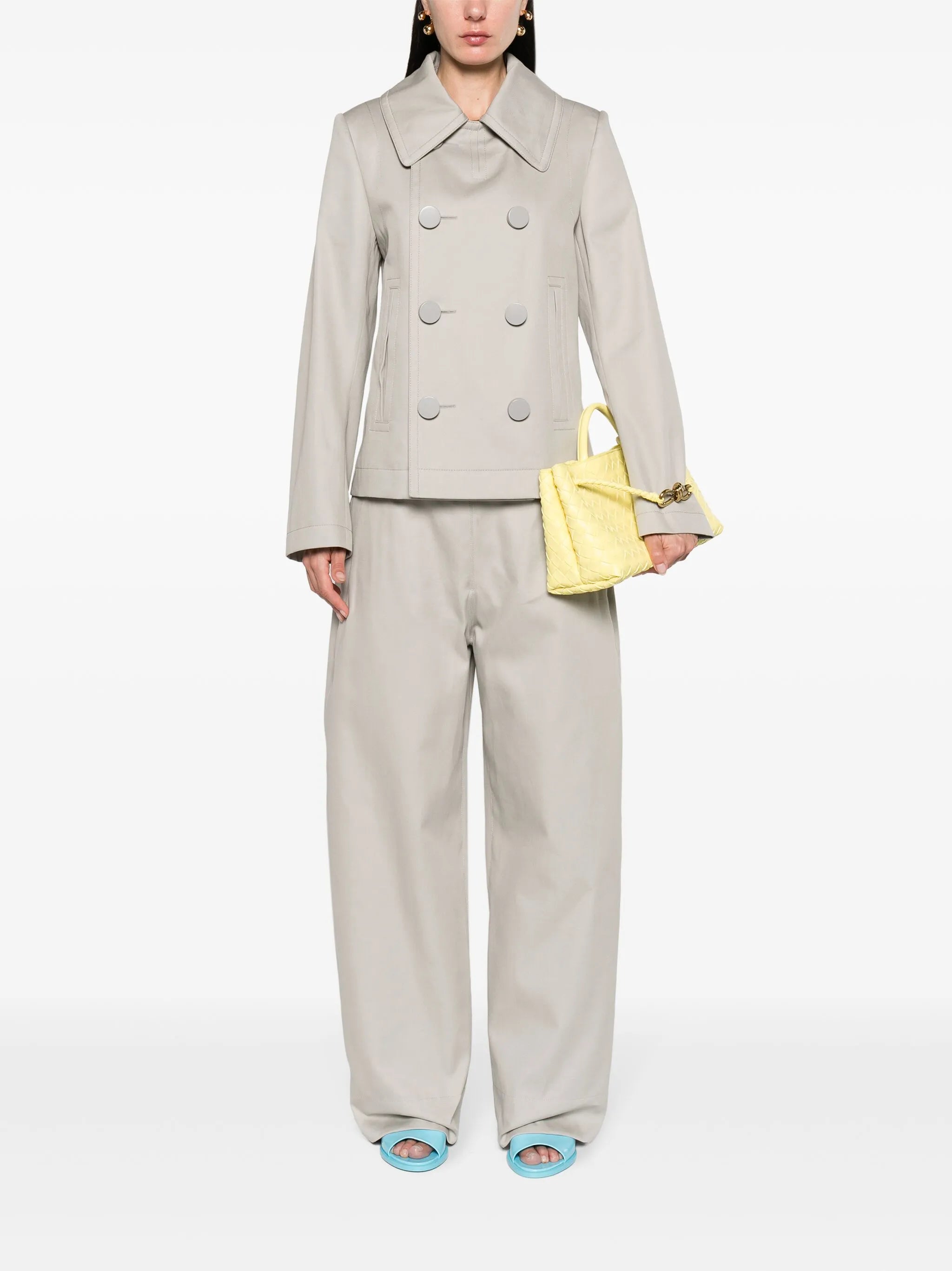 pointed-collar double-breasted jacket