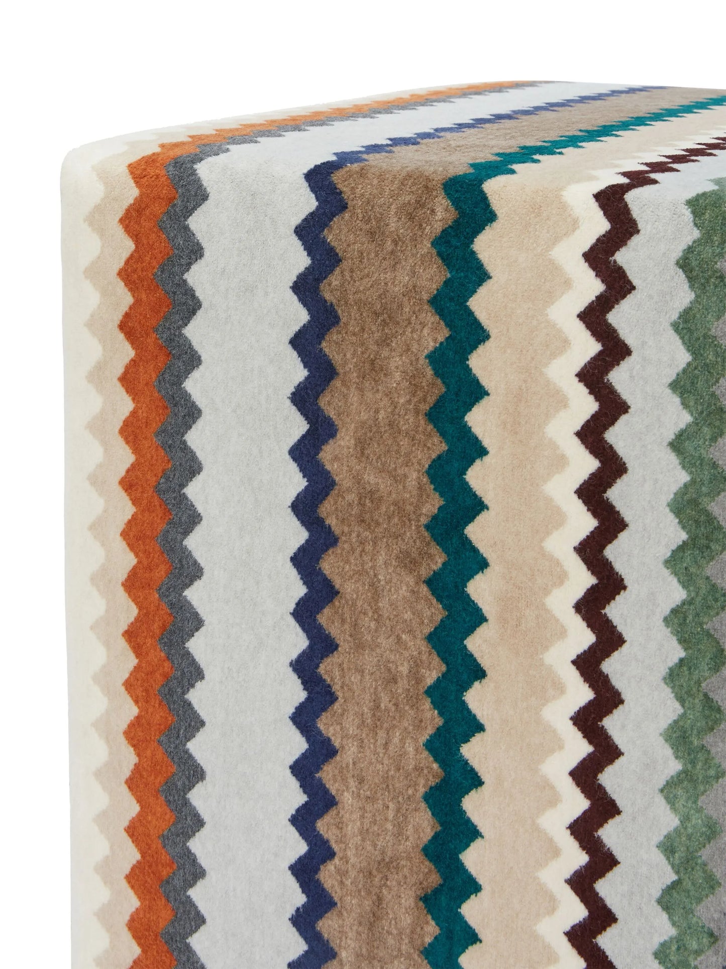 Dune zigzag pouf (40cm x 30cm)