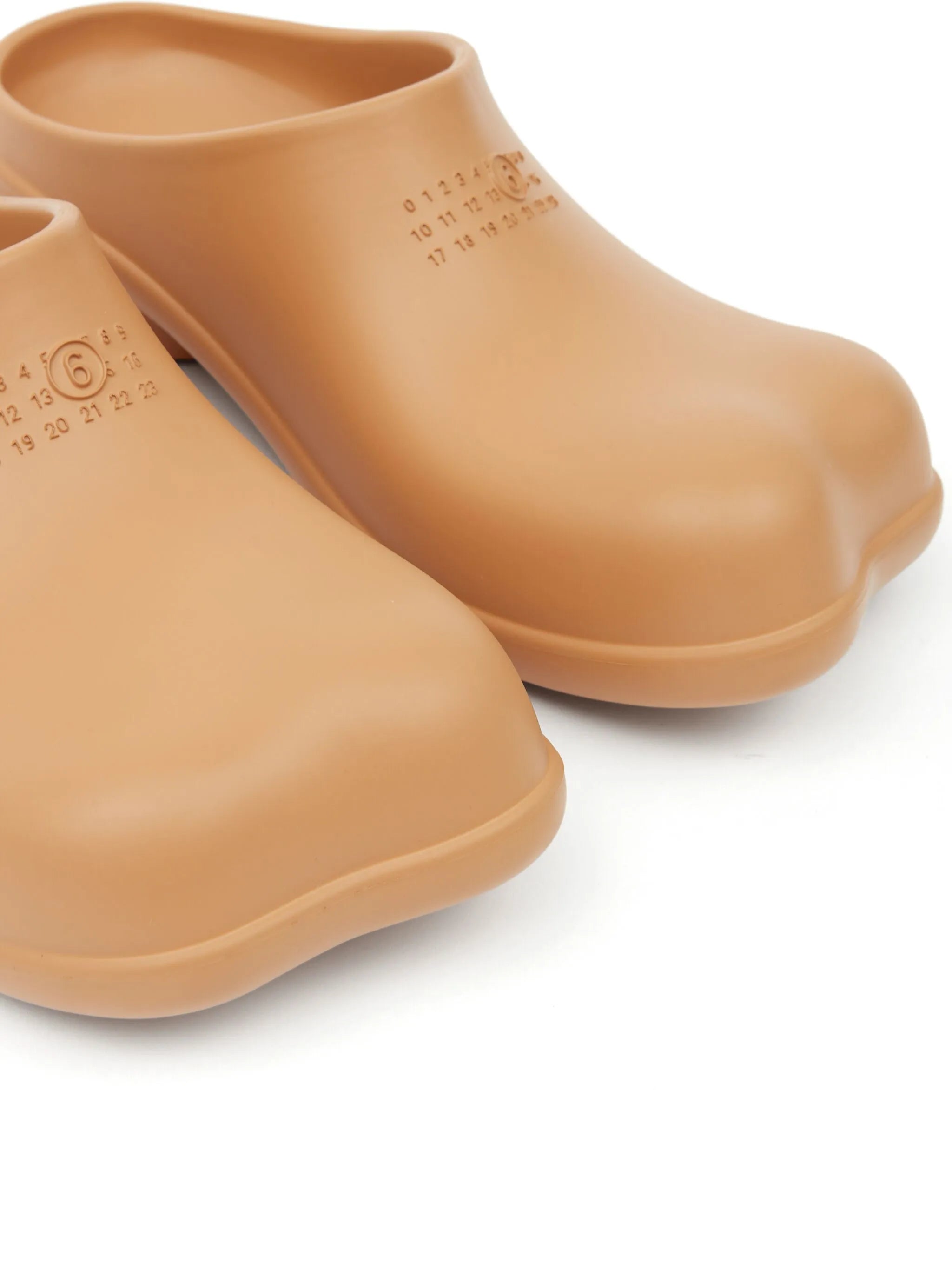 Anatomic clog slippers