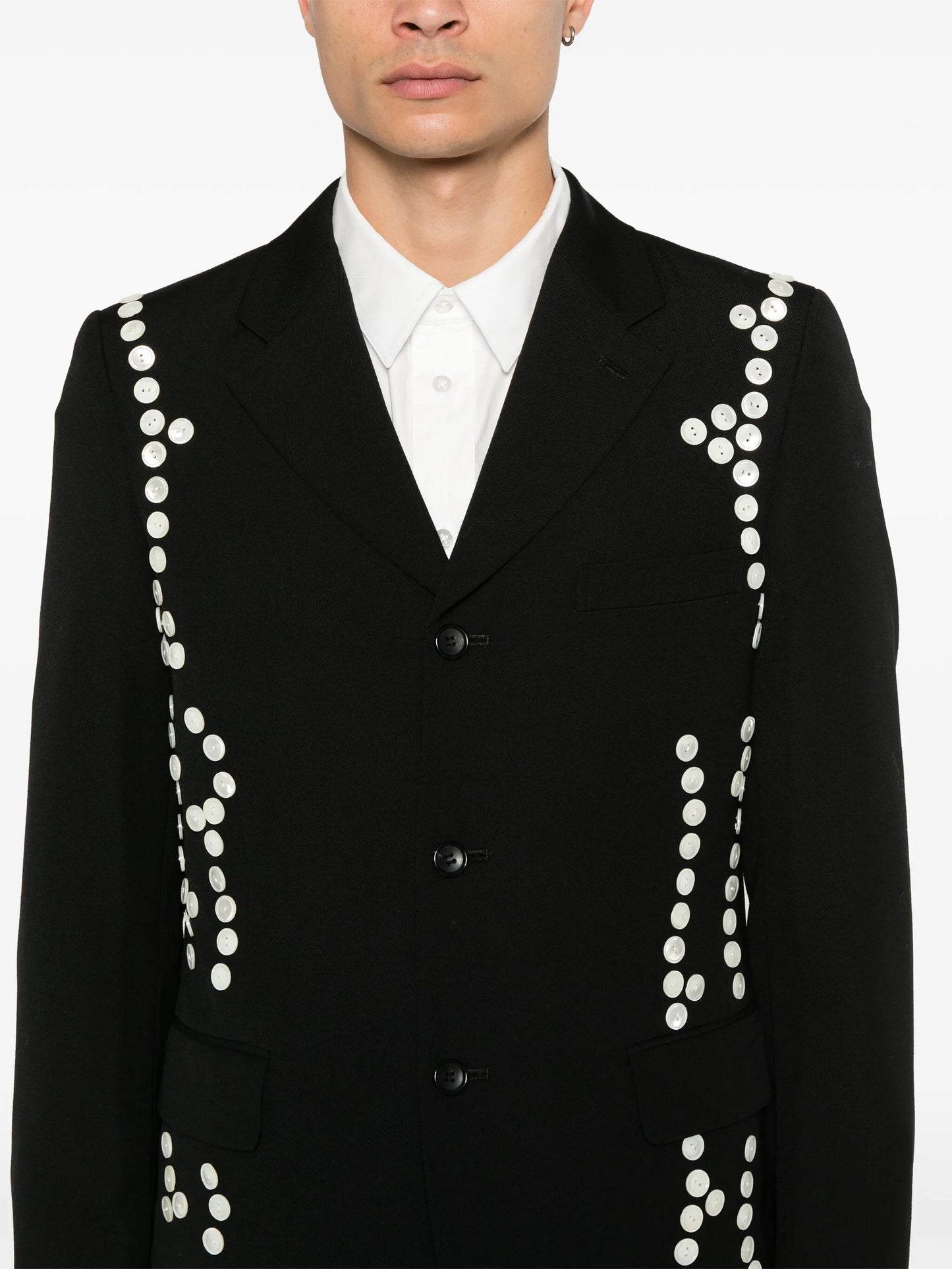 decorative-buttons blazer