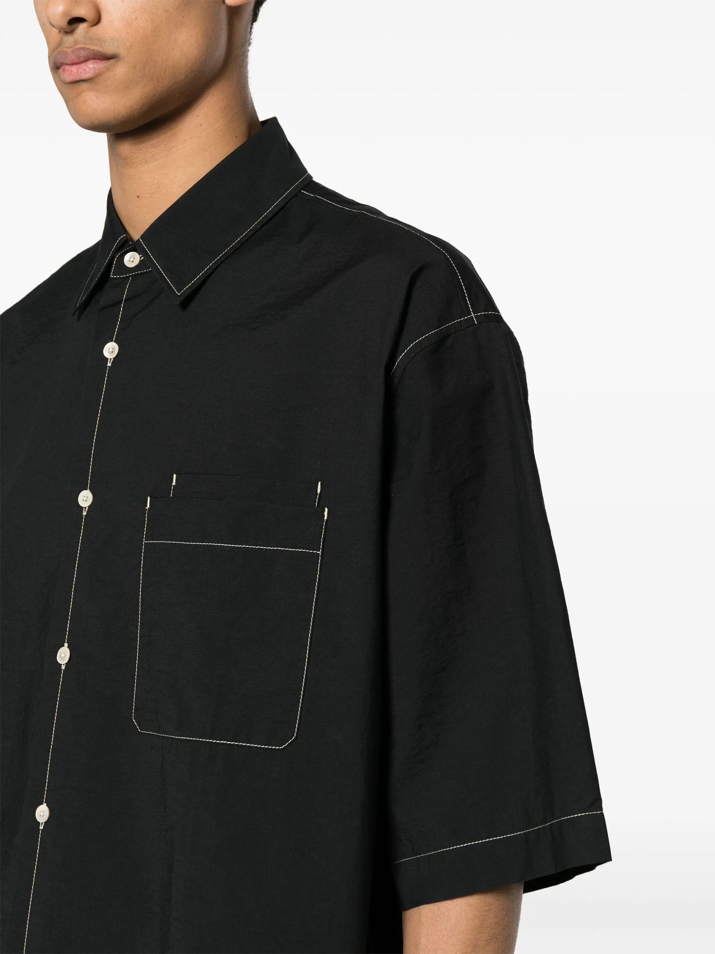 contrast-stitching shirt