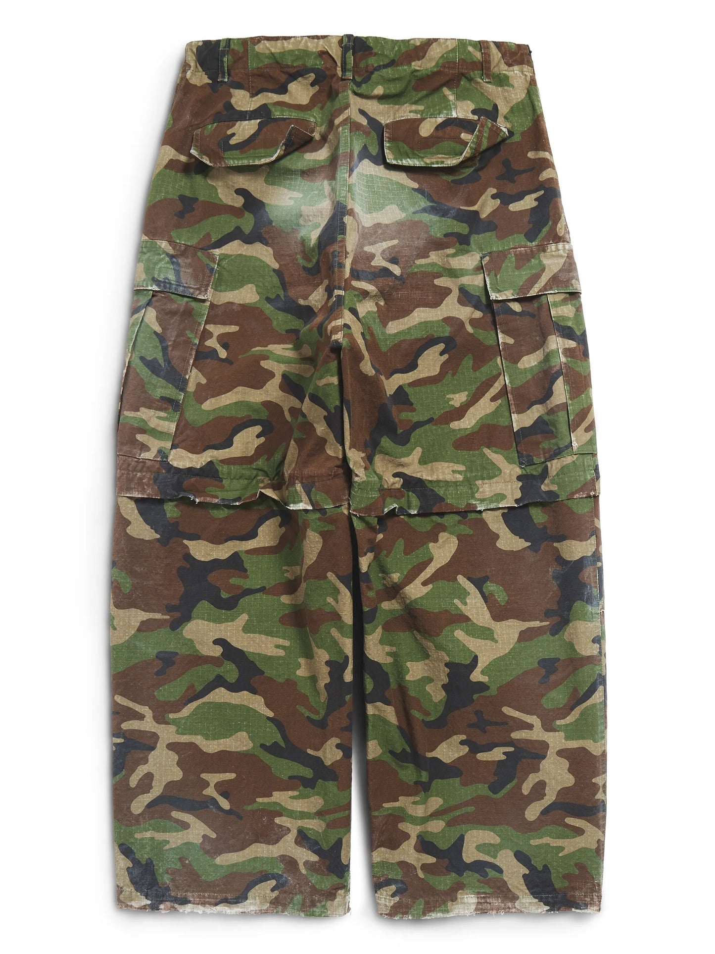 wide-leg cargo trousers