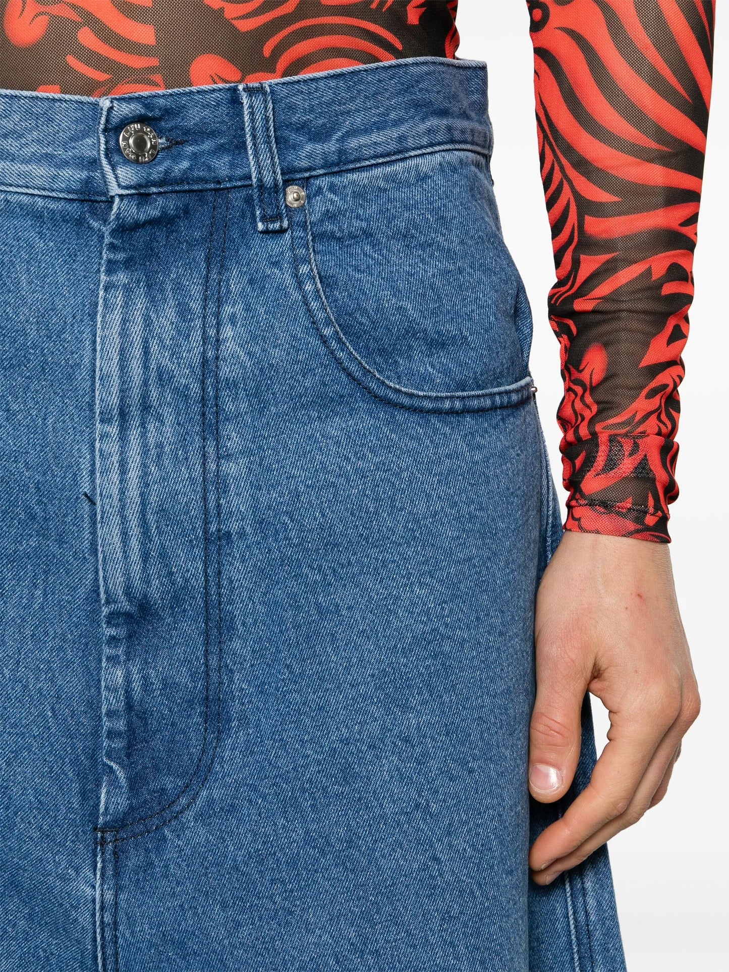 wide-leg cropped jeans