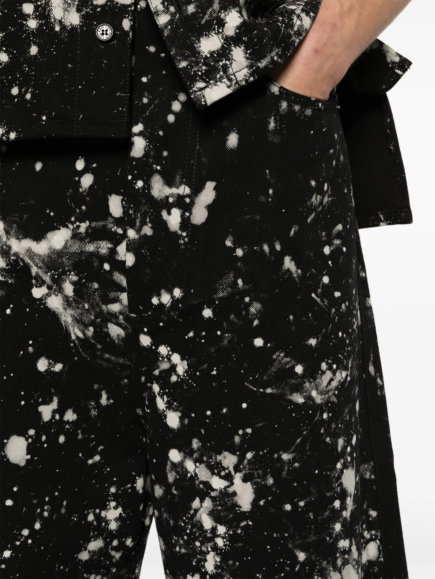 bleached-effect wide-leg jeans
