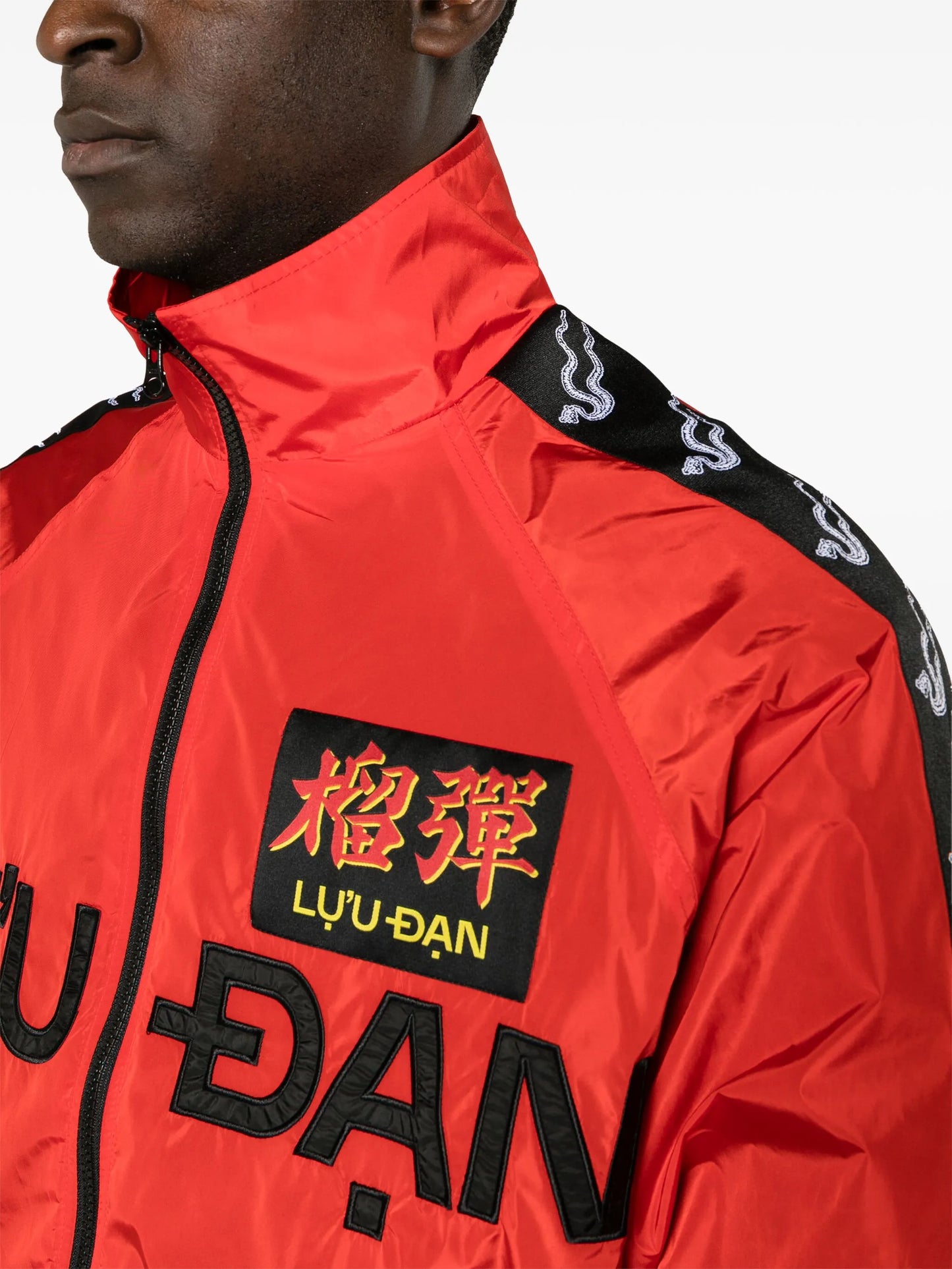 L-D colour-block windbreaker