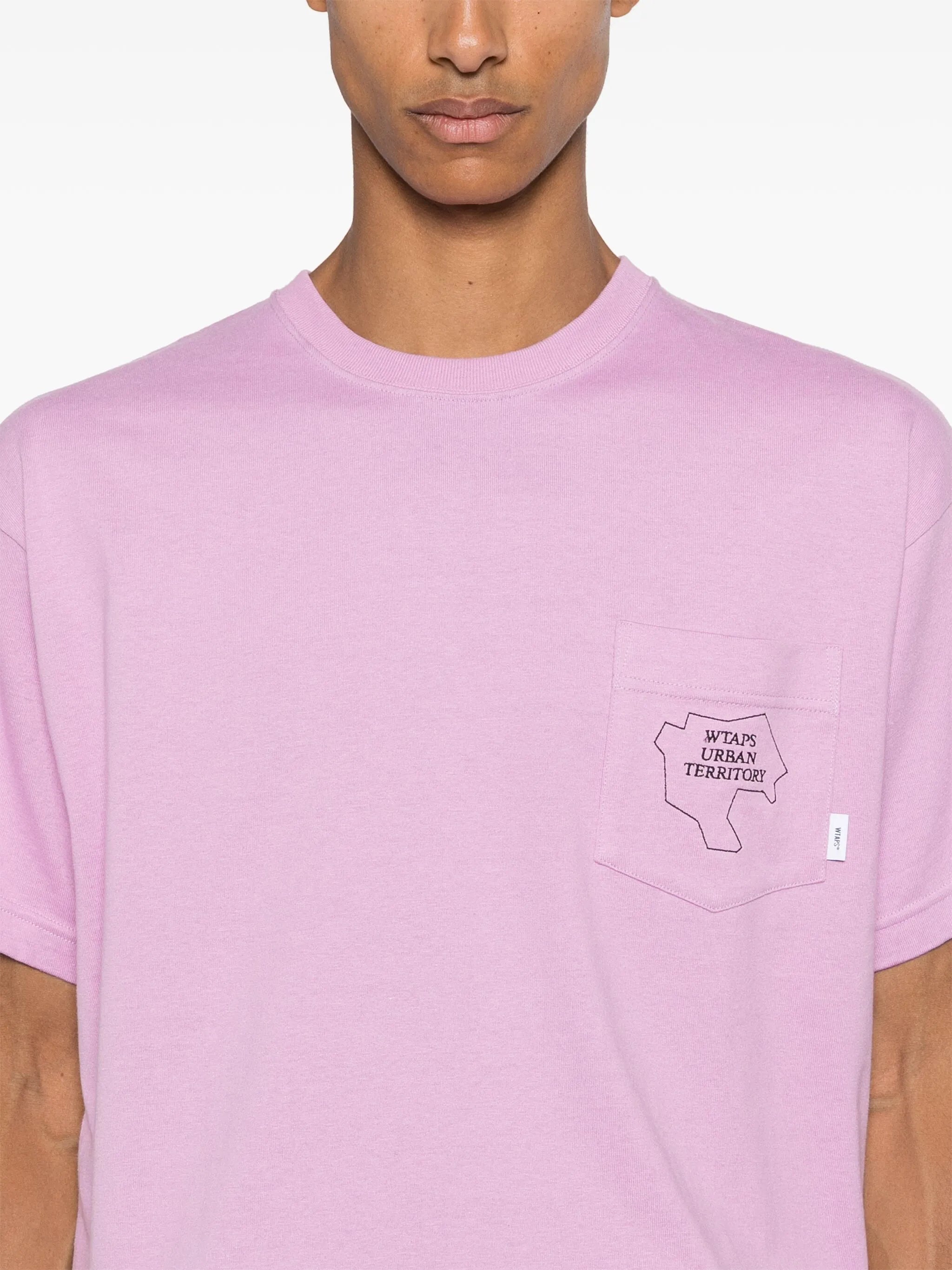 embroidered-logo T-shirt