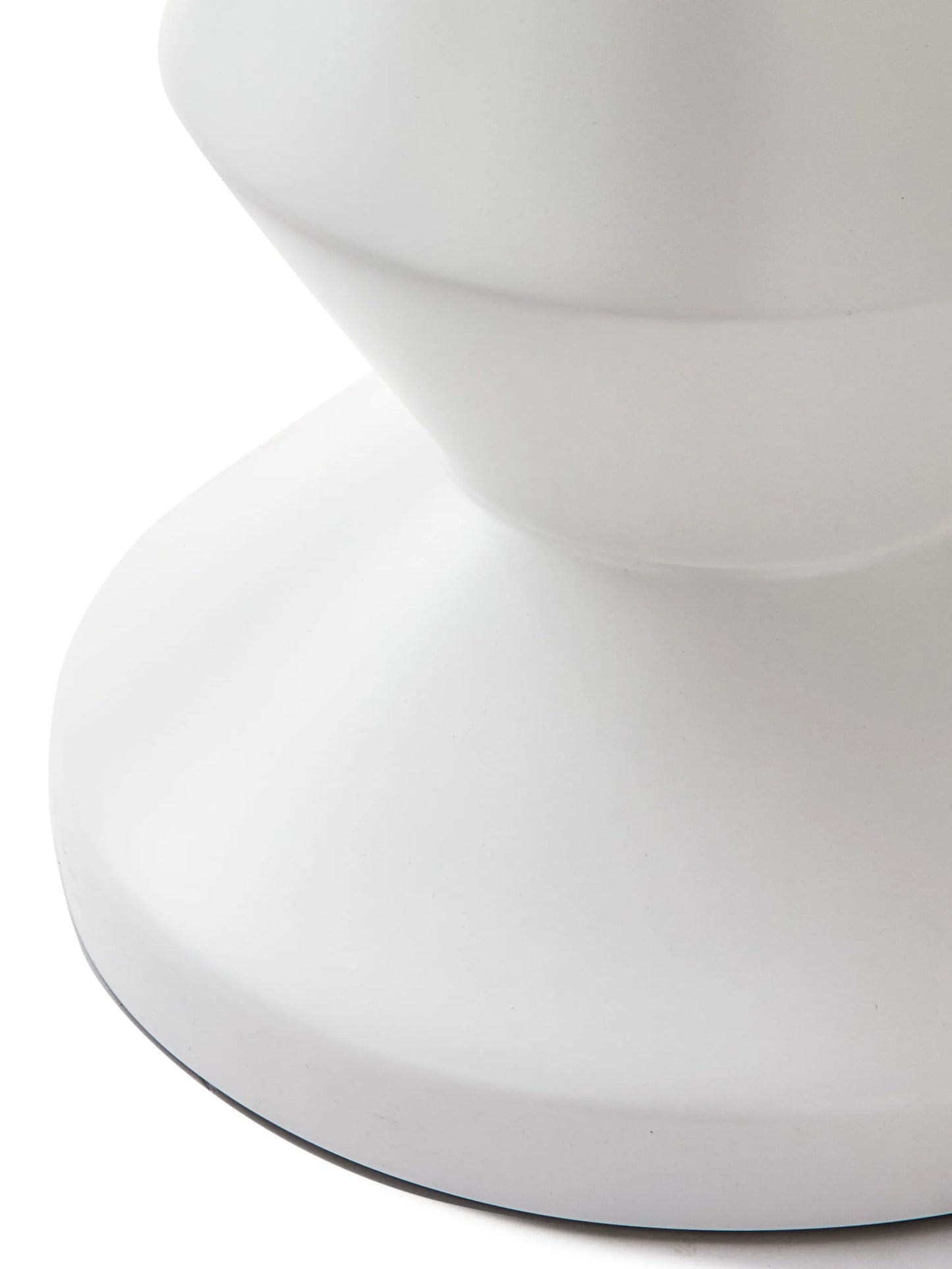Outdoor Zig Zag stool (46cm x 35,5cm)