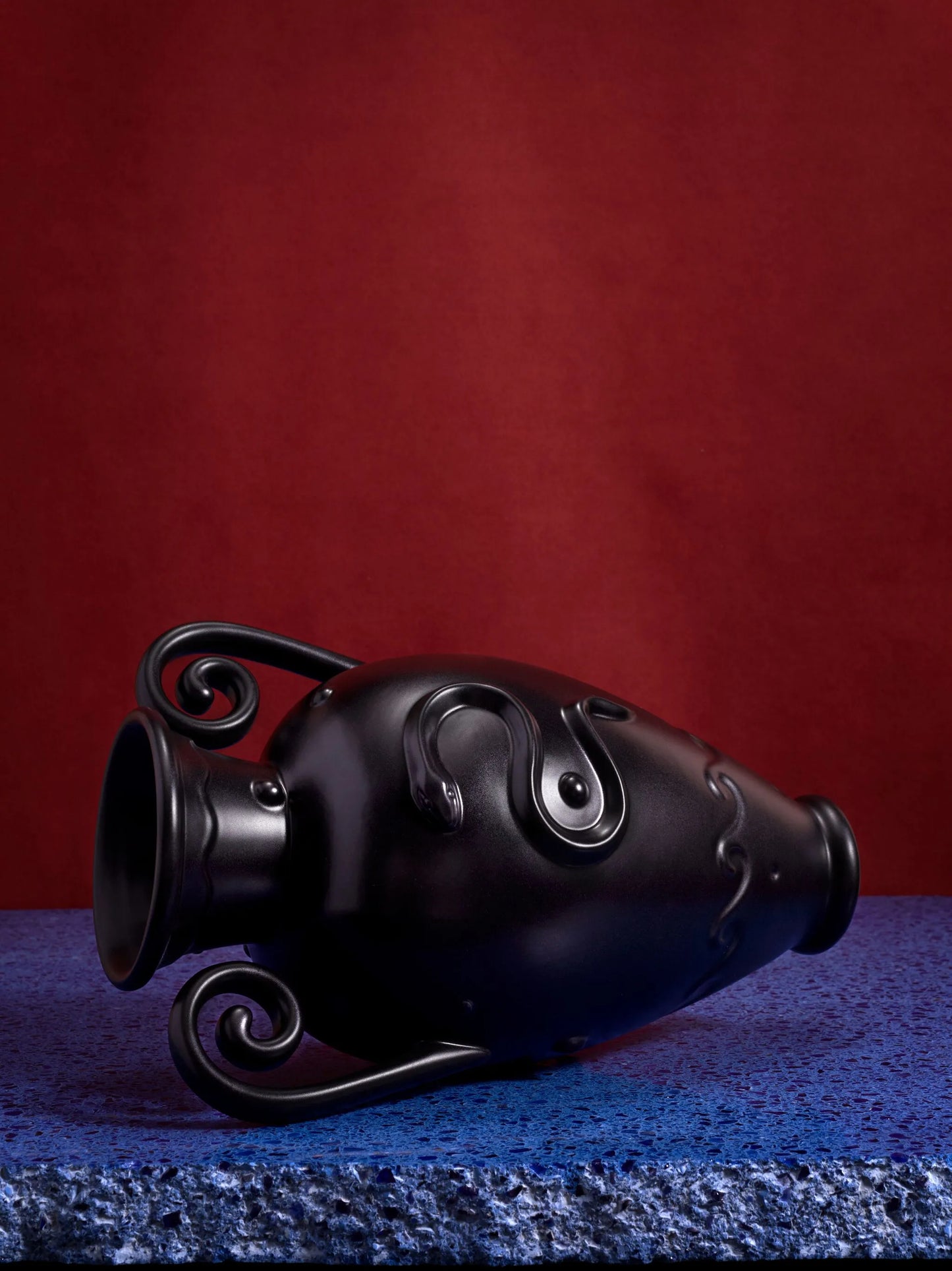 Pantheon Orpheus Amphora Diffuser vase