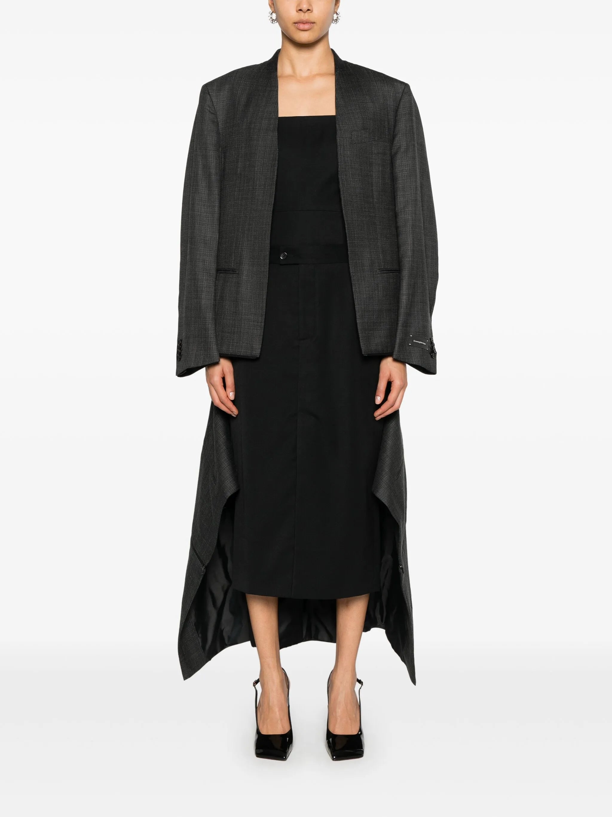 waist-tabs pencil skirt