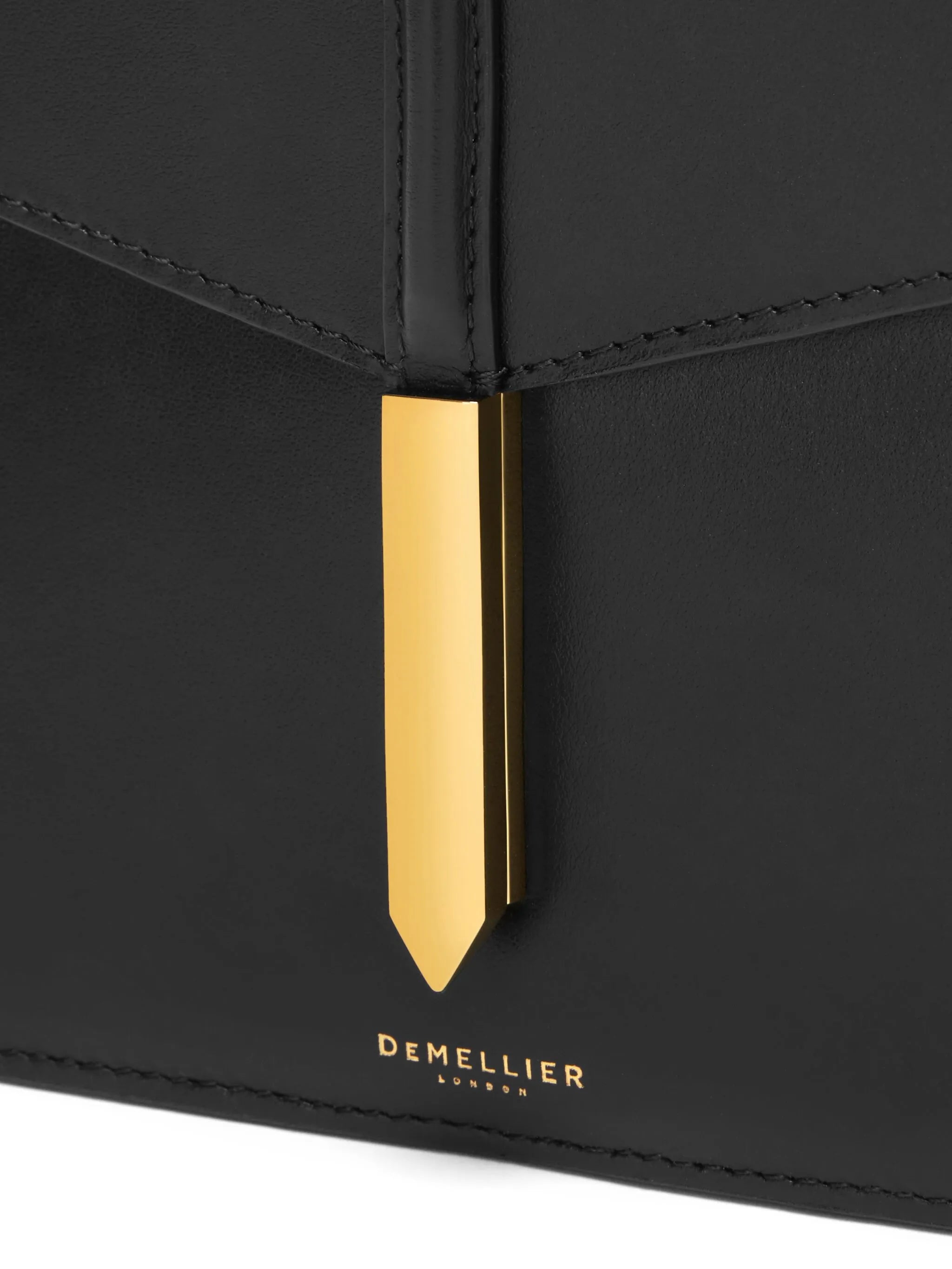 The Tokyo leather clutch