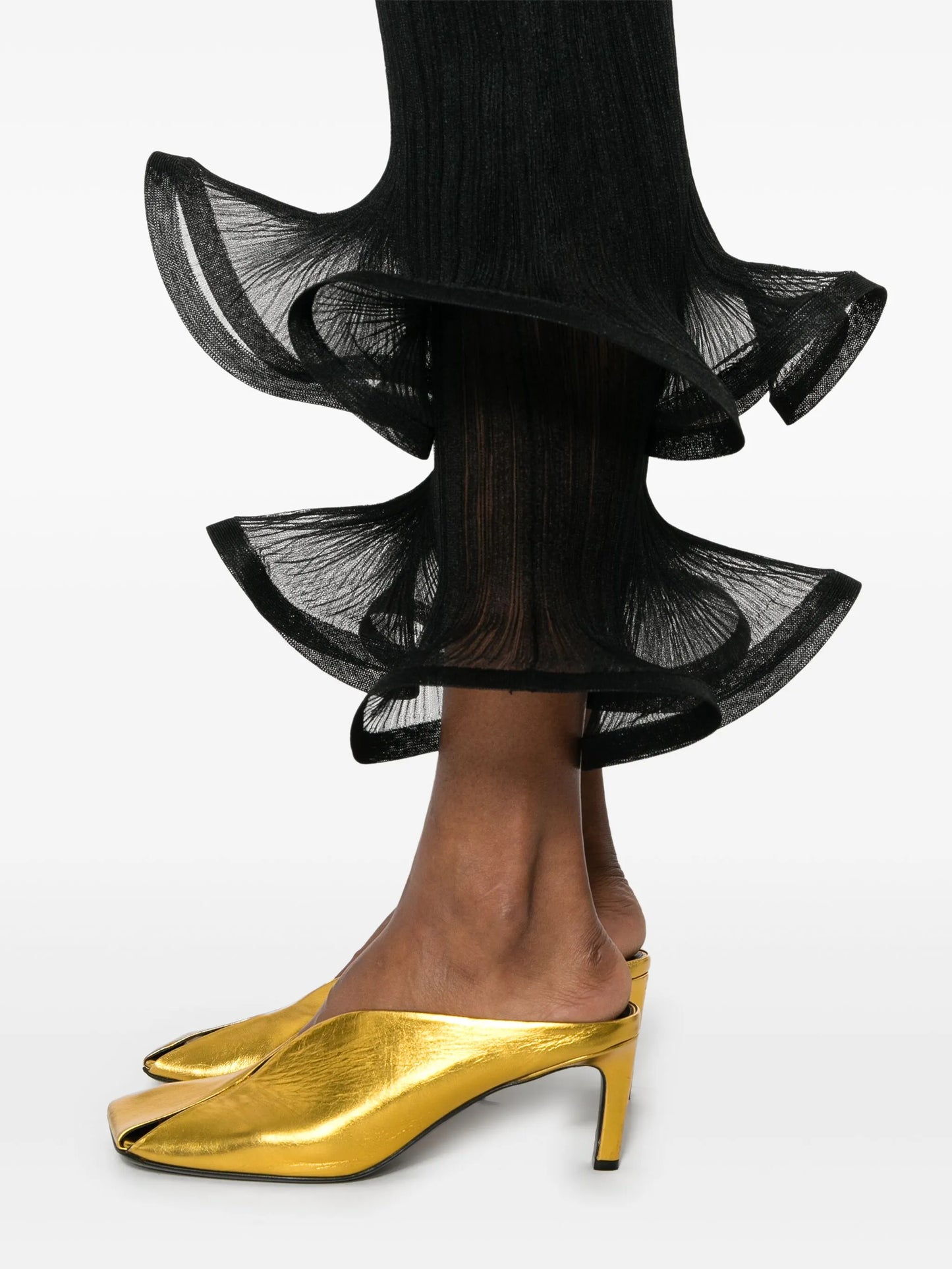 Kelso ruffle-detail skirt