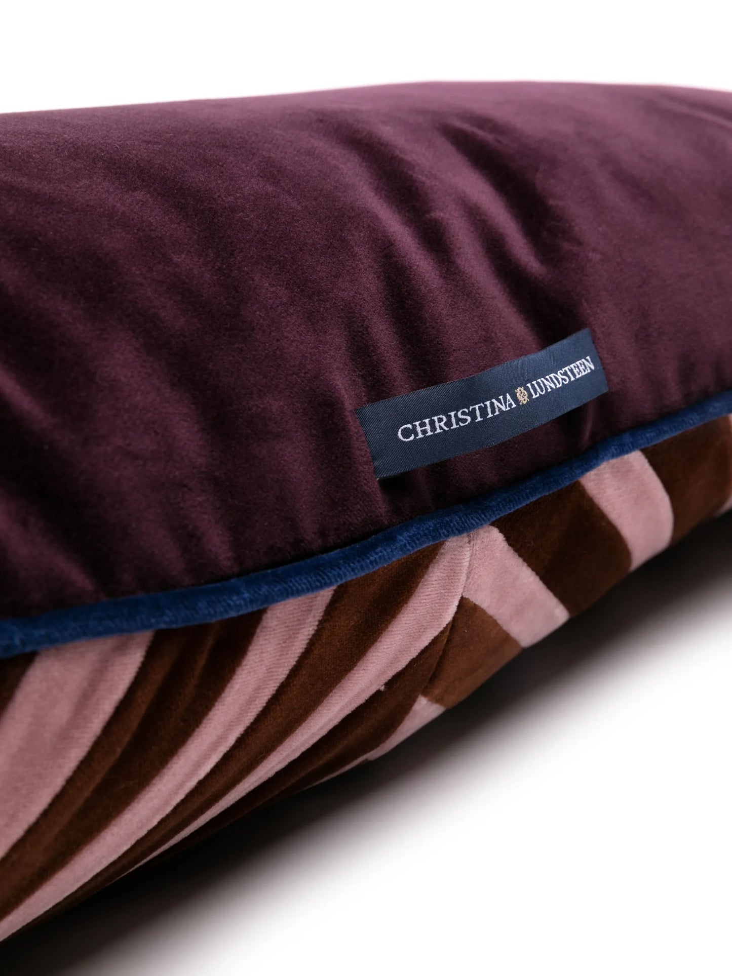 Leah velvet cushion (40cm x 70cm)