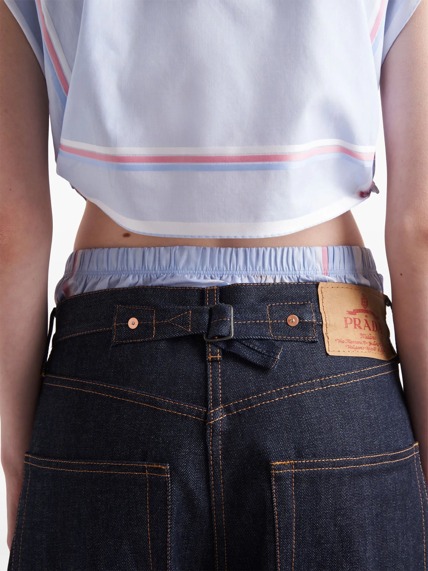 low-rise wide-leg jeans