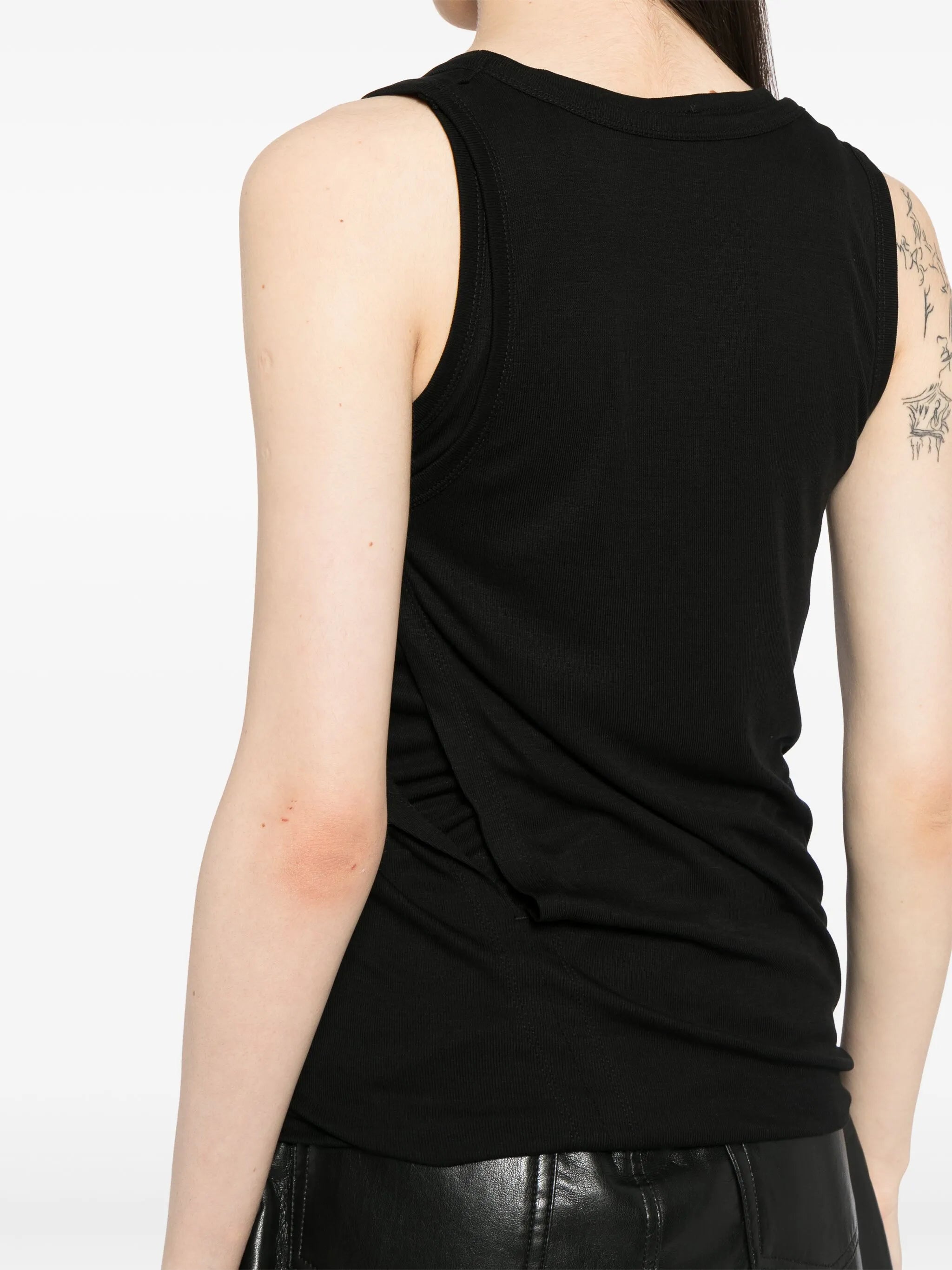 scoop-neck tank top