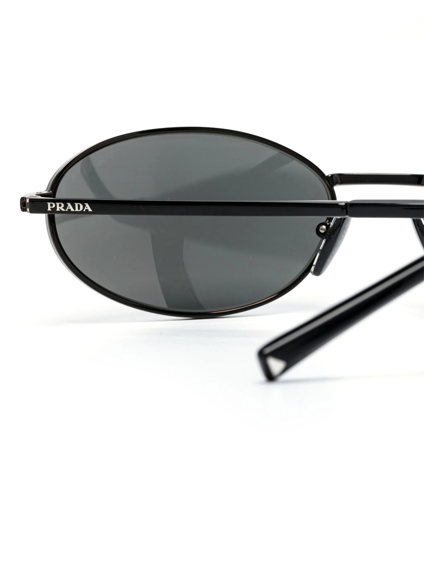 A59S oval-frame sunglasses